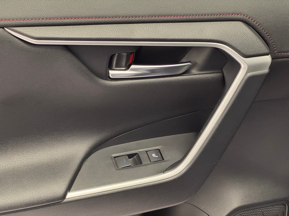 RAV4 Plug-in Hybrid 2.5 Platinum AWD-i