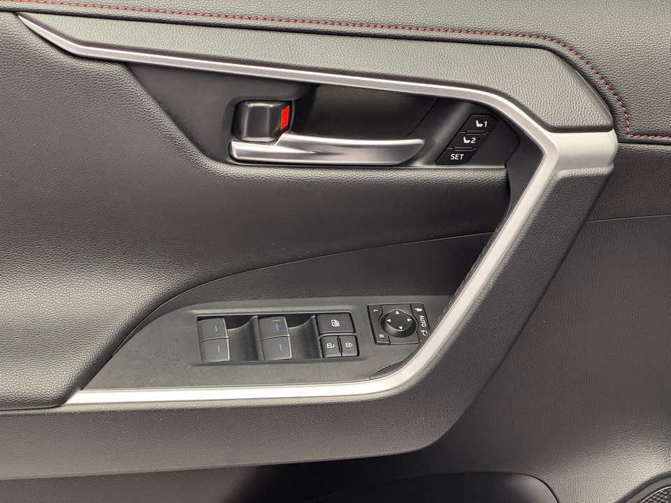 RAV4 Plug-in Hybrid 2.5 Platinum AWD-i