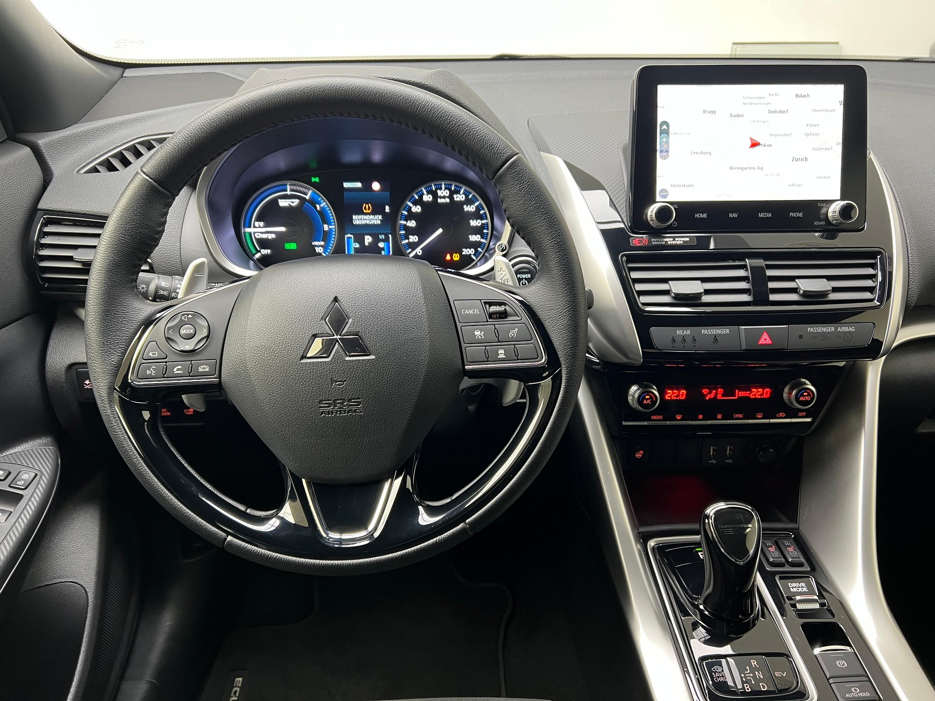 MITSUBISHI Eclipse Cross 2.4 PHEV Intense 4x4 / Jetzt mit attraktivem 1.99% Leasing-image-9