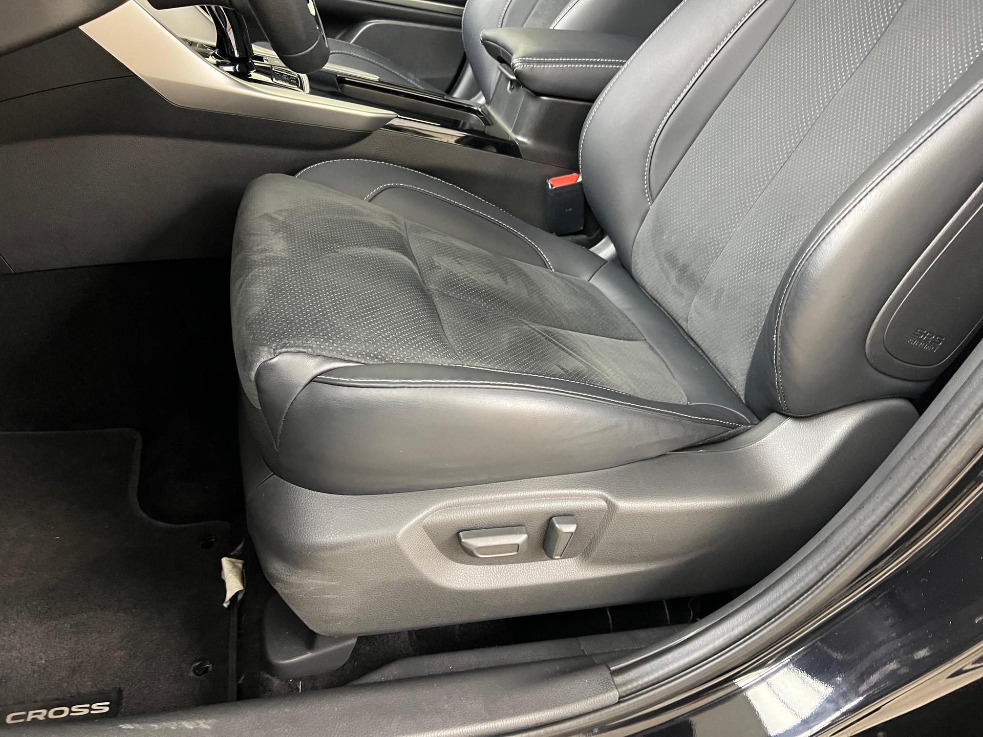 MITSUBISHI Eclipse Cross 2.4 PHEV Intense 4x4 / Jetzt mit attraktivem 1.99% Leasing-image-7