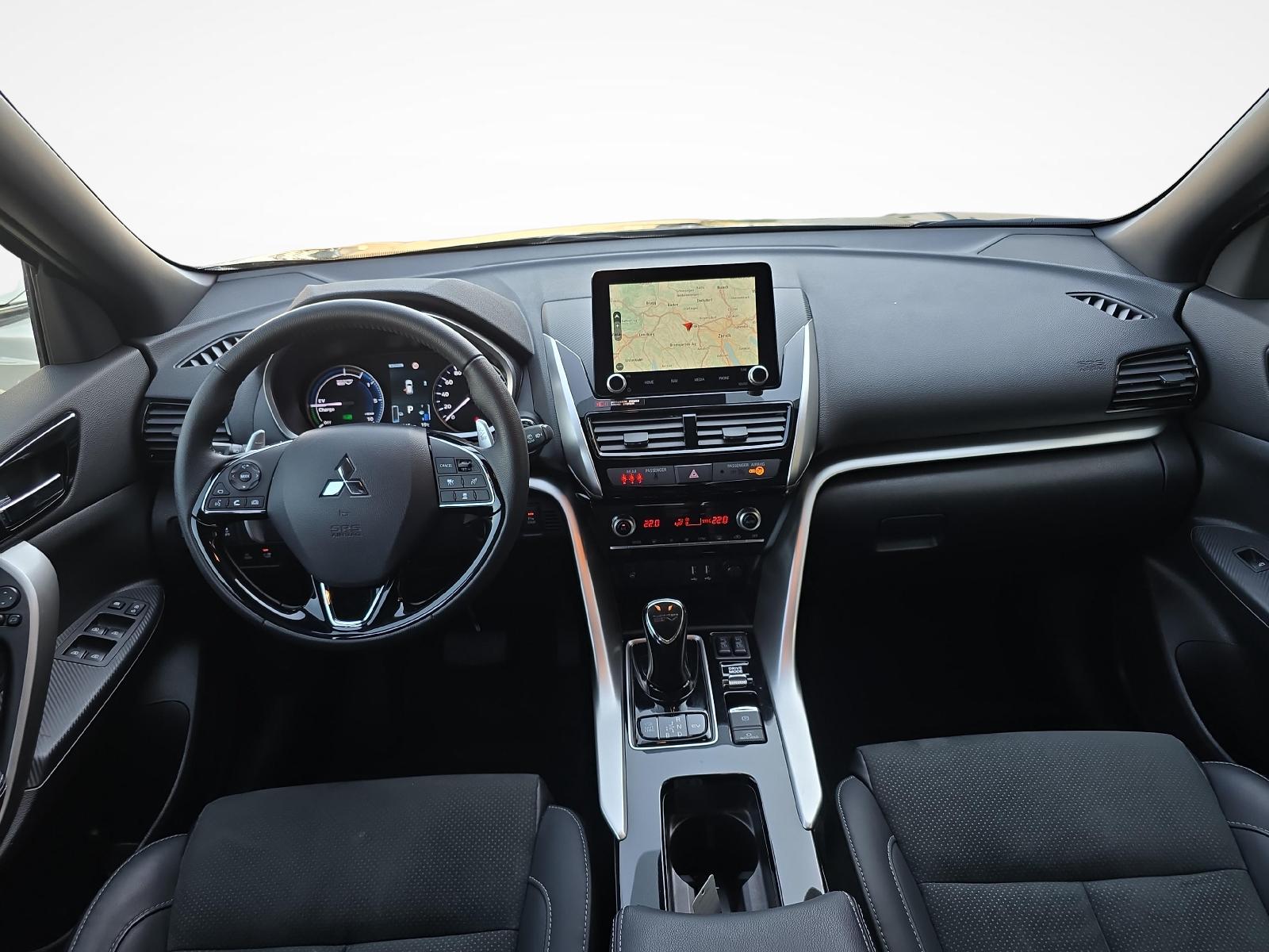 MITSUBISHI Eclipse Cross 2.4 PHEV Intense 4x4-image-8