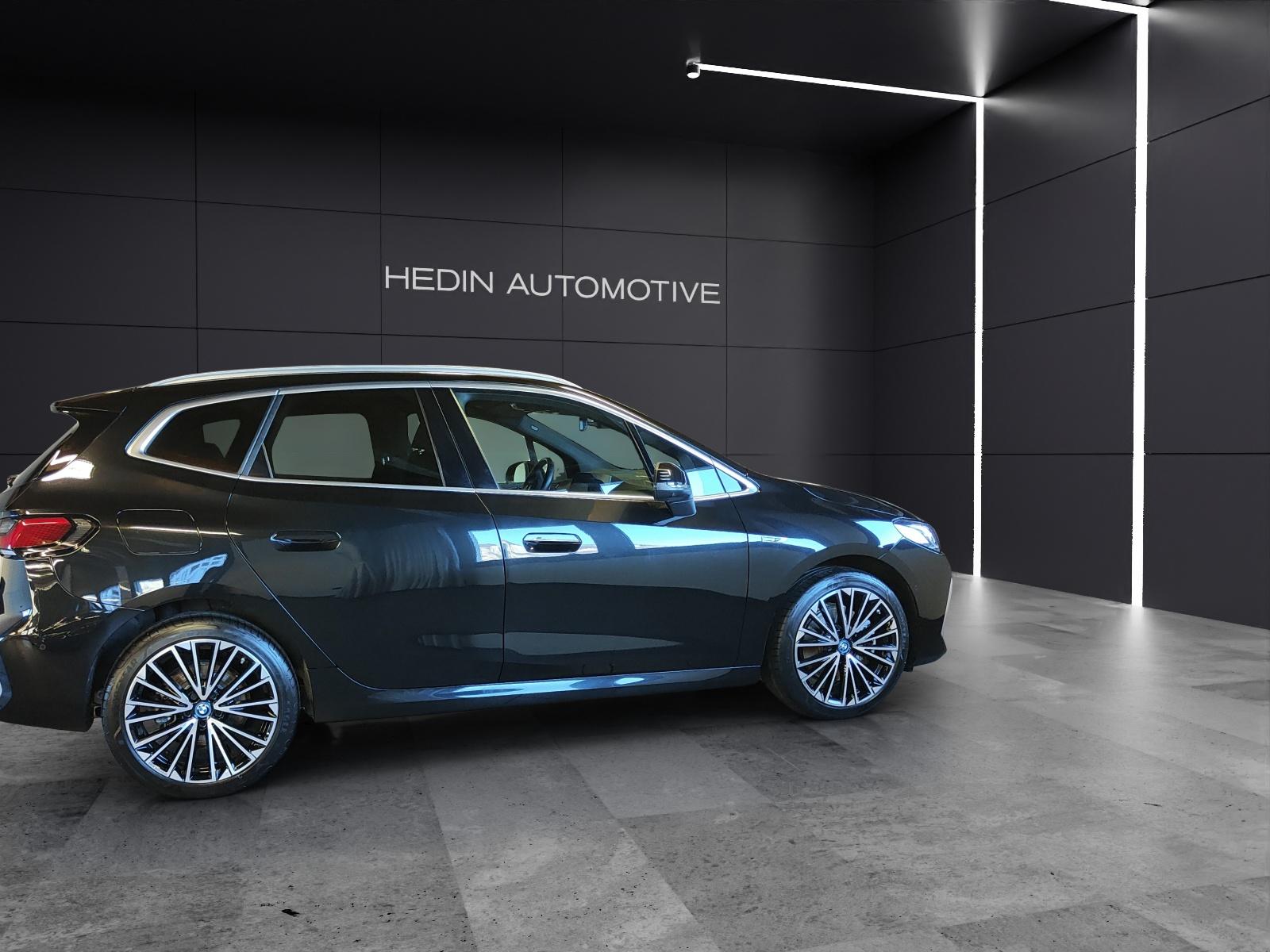 BMW 230e xDrive paddles Active Tourer-image-5