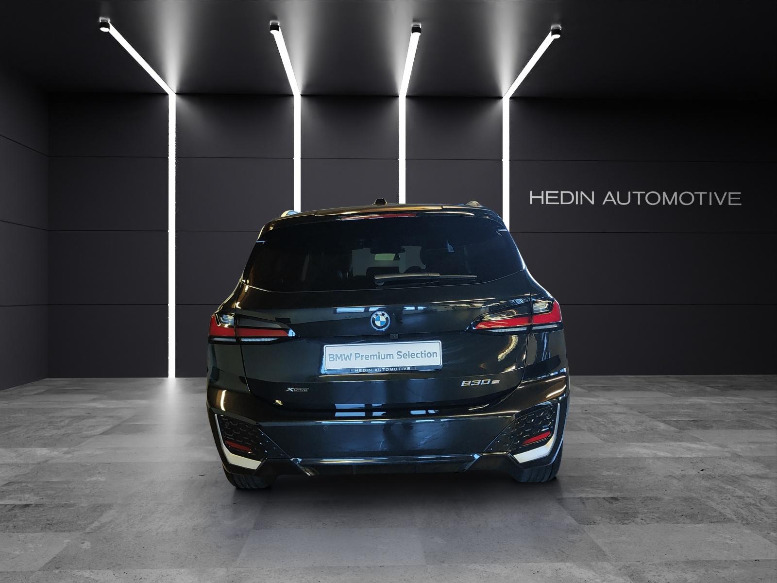BMW 230e xDrive paddles Active Tourer-image-3