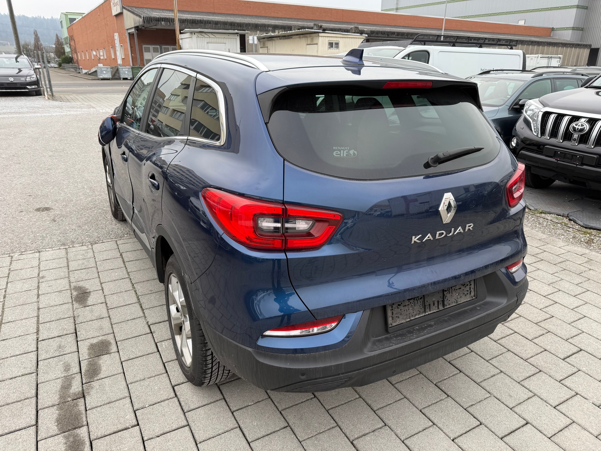 RENAULT Kadjar 1.5 Blue dCI Business EDC *Automat *Diesel *Unfallschaden linke Seite-image-10
