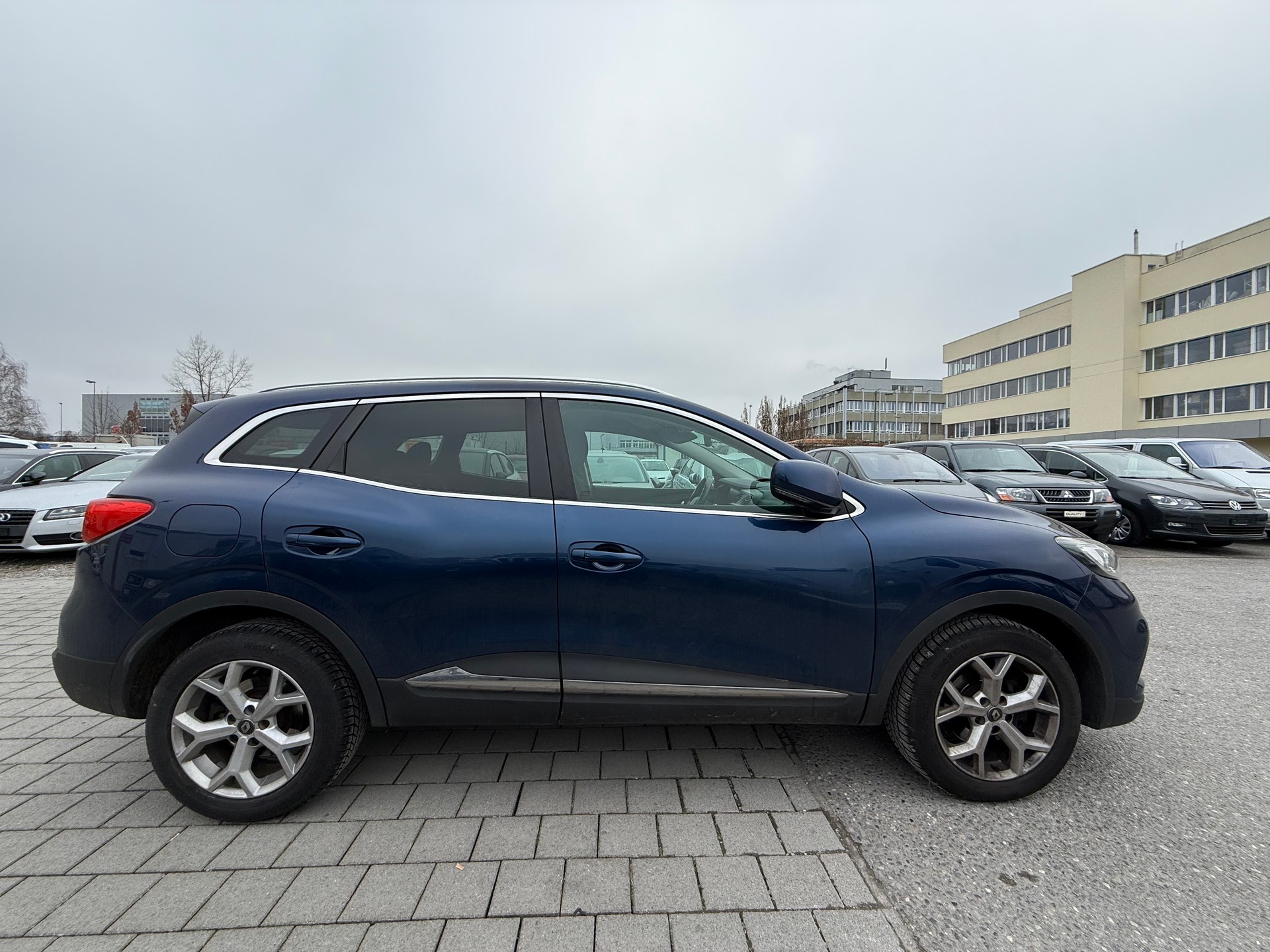 RENAULT Kadjar 1.5 Blue dCI Business EDC *Automat *Diesel *Unfallschaden linke Seite-image-7