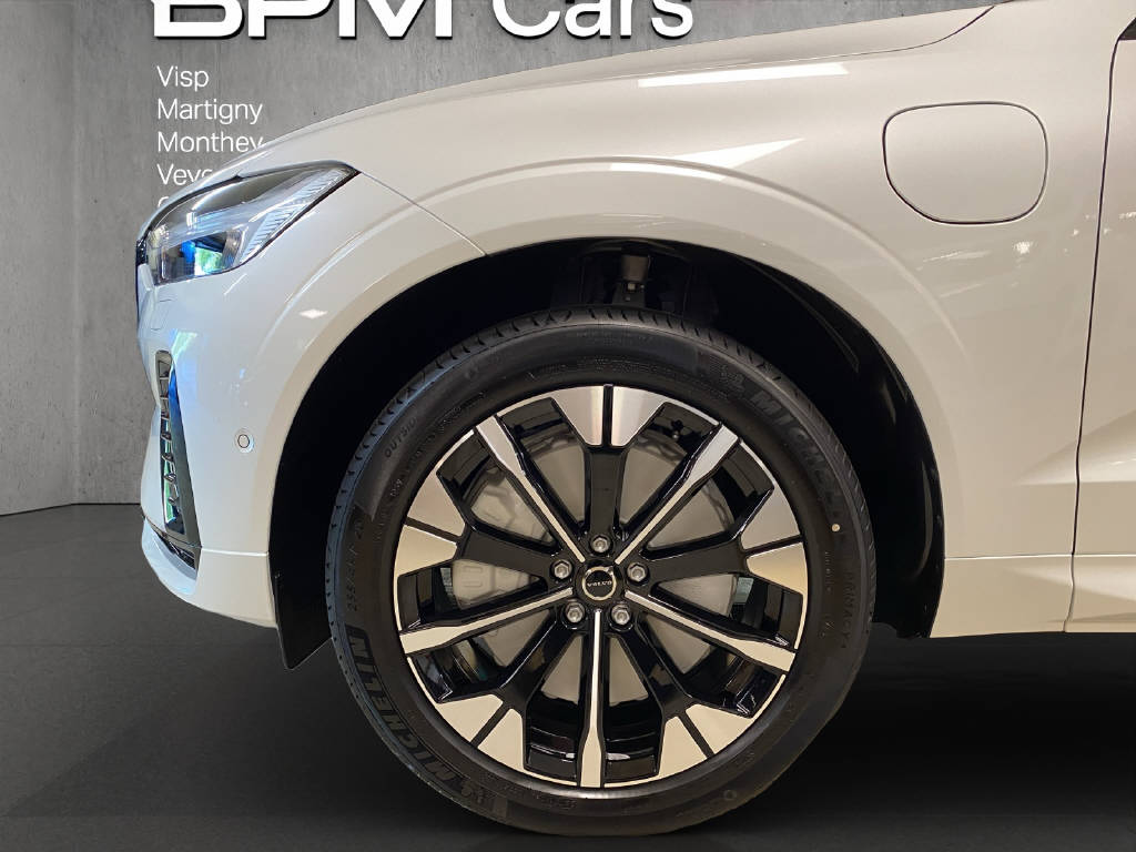 VOLVO XC60 T8 eAWD PluginHybrid Ultra Dark Geartronic-image-6