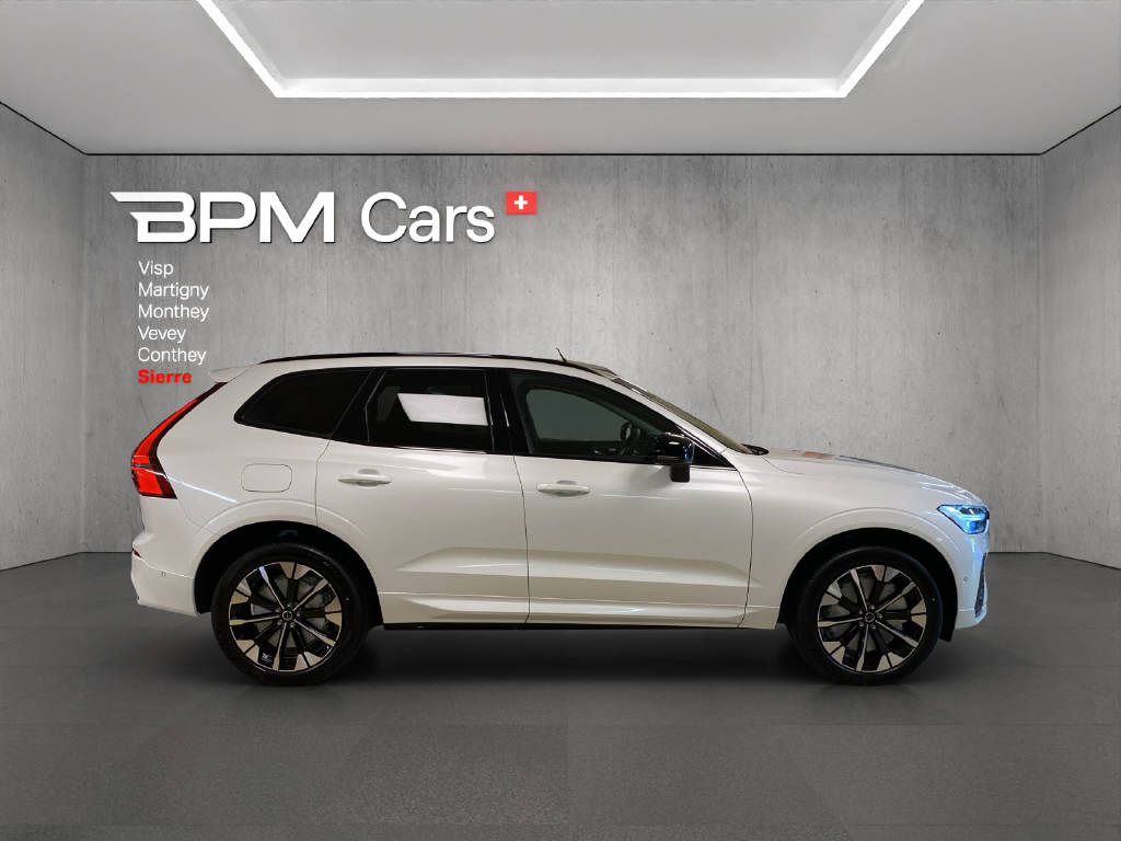 VOLVO XC60 T8 eAWD PluginHybrid Ultra Dark Geartronic-image-17