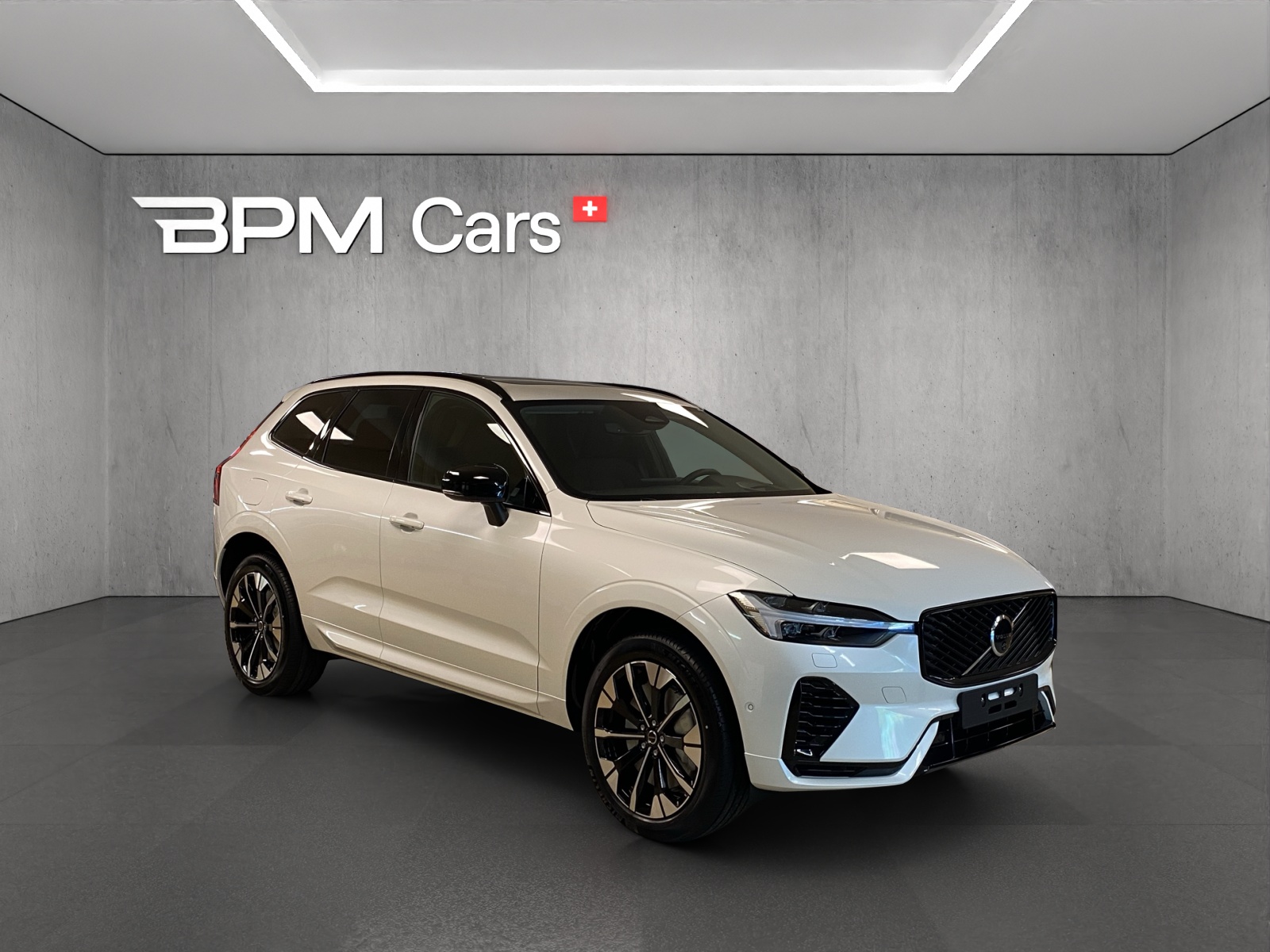 VOLVO XC60 T8 eAWD PluginHybrid Ultra Dark Geartronic-image-4