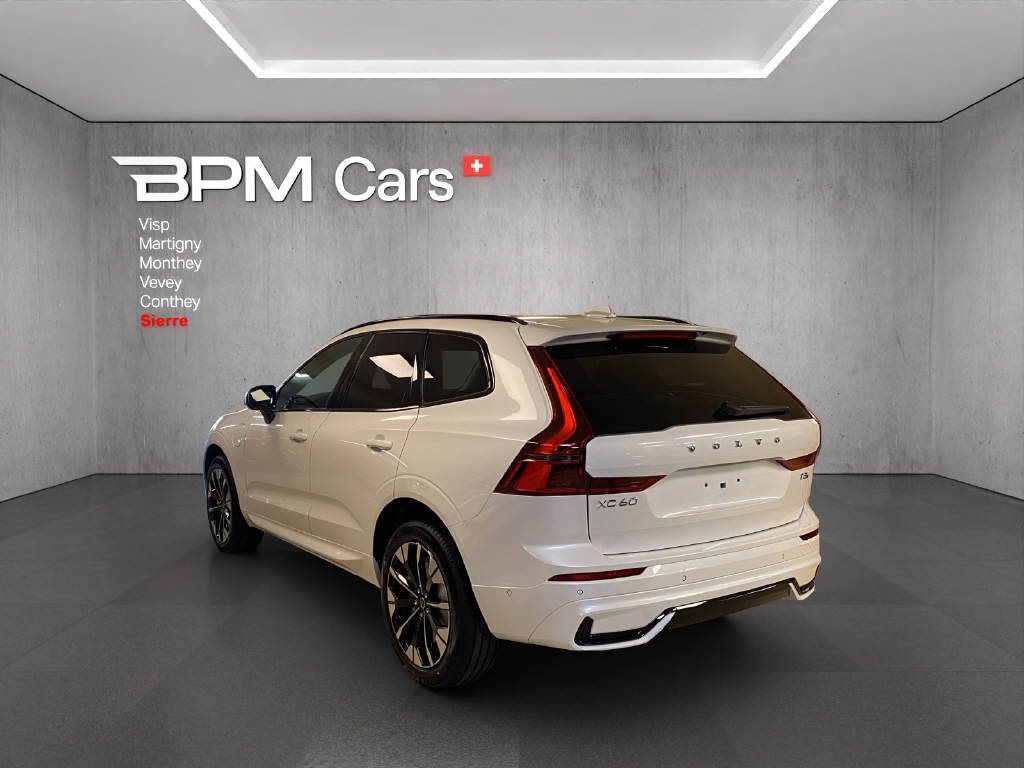 VOLVO XC60 T8 eAWD PluginHybrid Ultra Dark Geartronic-image-5