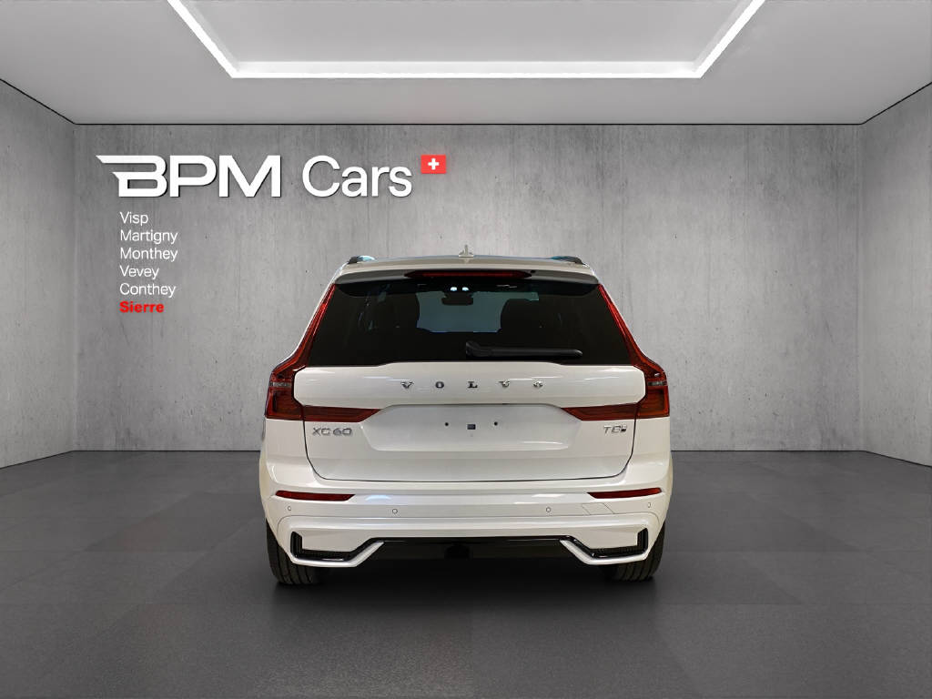 VOLVO XC60 T8 eAWD PluginHybrid Ultra Dark Geartronic-image-3