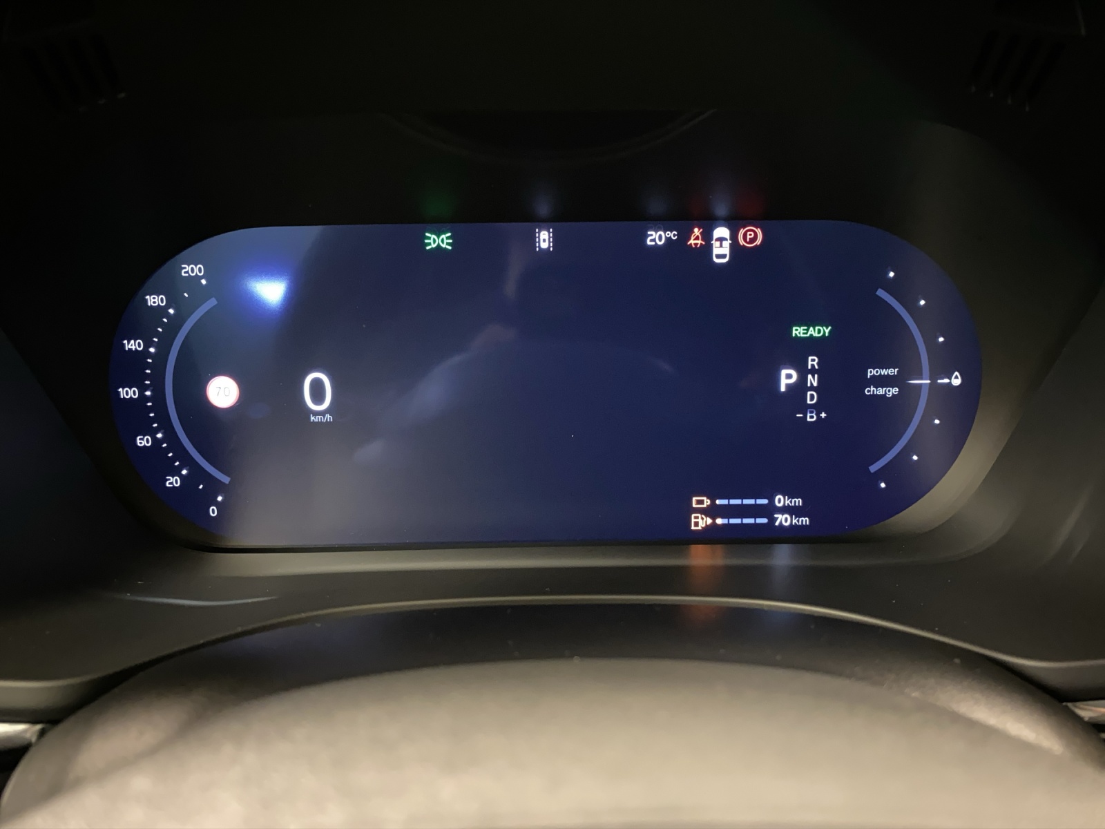 VOLVO XC60 T8 eAWD PluginHybrid Ultra Dark Geartronic-image-15