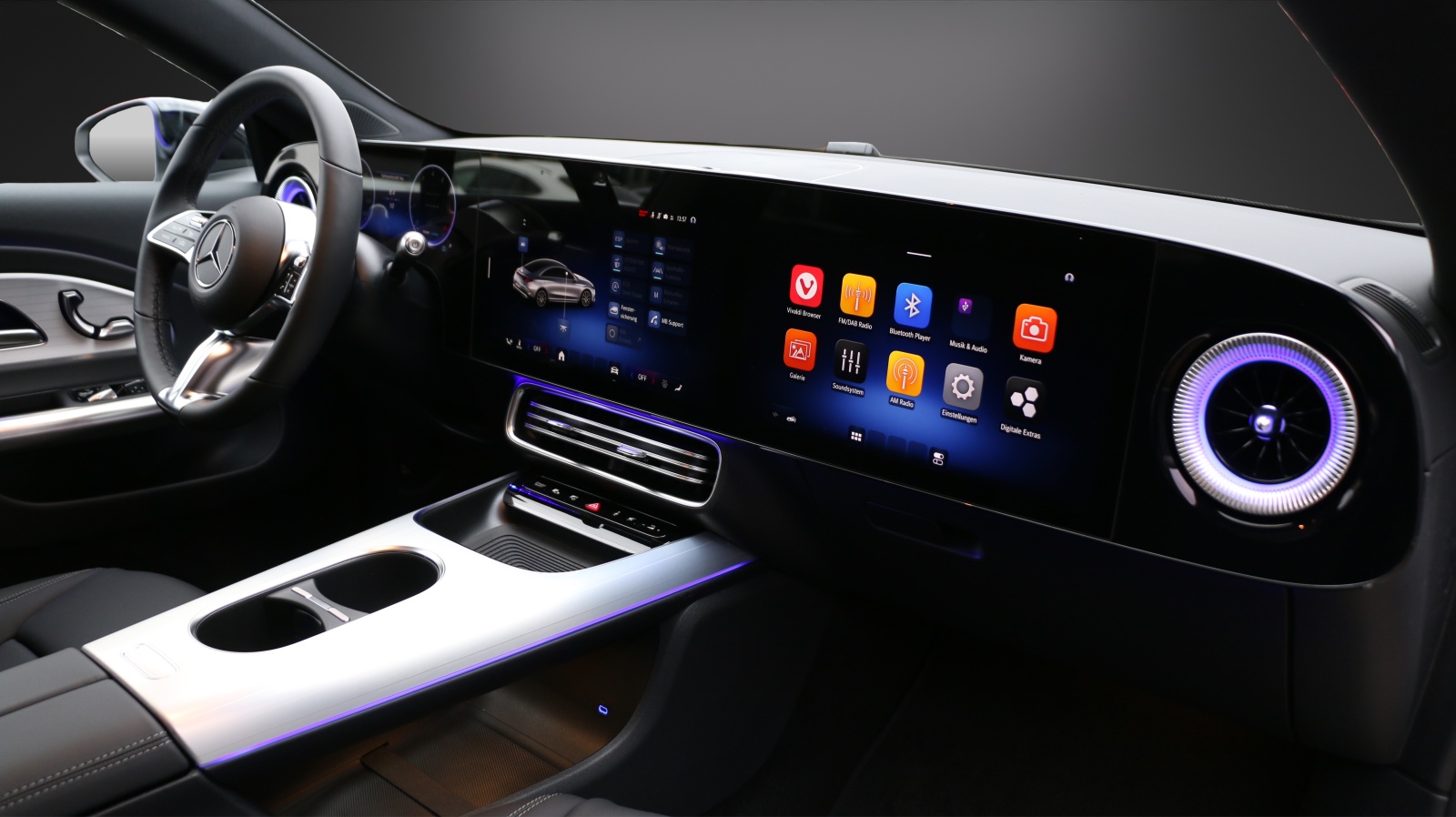 MERCEDES-BENZ CLA 200 (NEW)-image-9