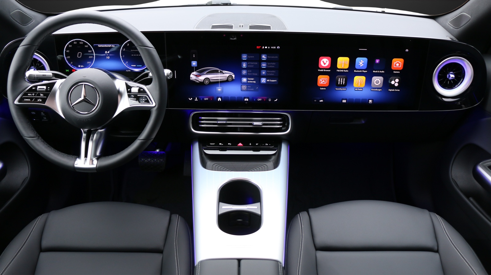 MERCEDES-BENZ CLA 200 (NEW)-image-4