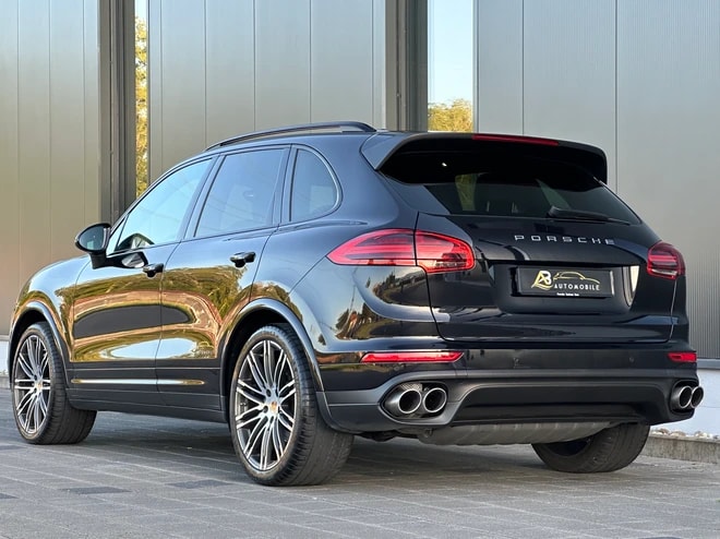 PORSCHE Cayenne S Diesel FACELIFT-image-8
