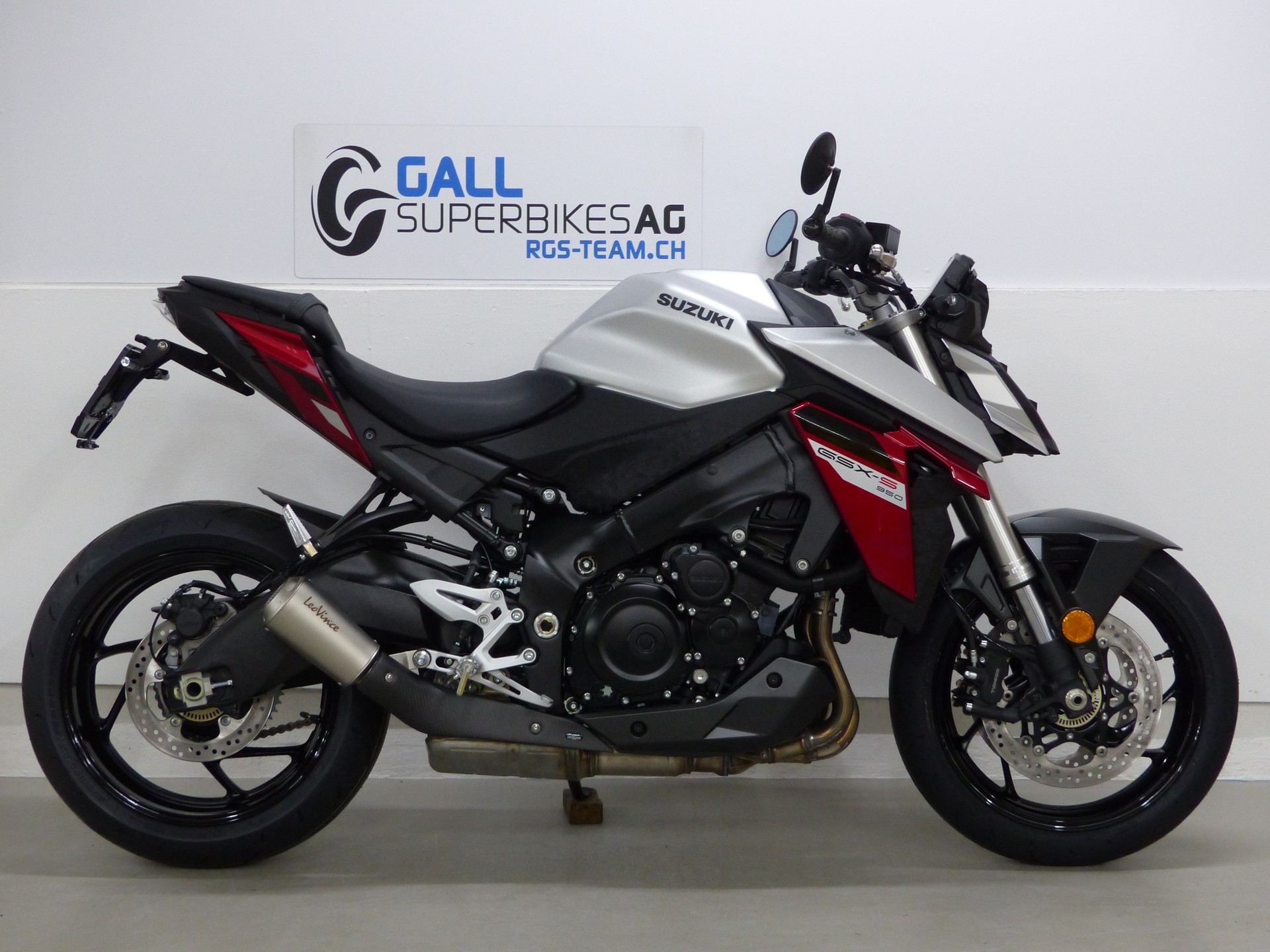 SUZUKI GSX-S 950 ABS 35kW mit Zubehör