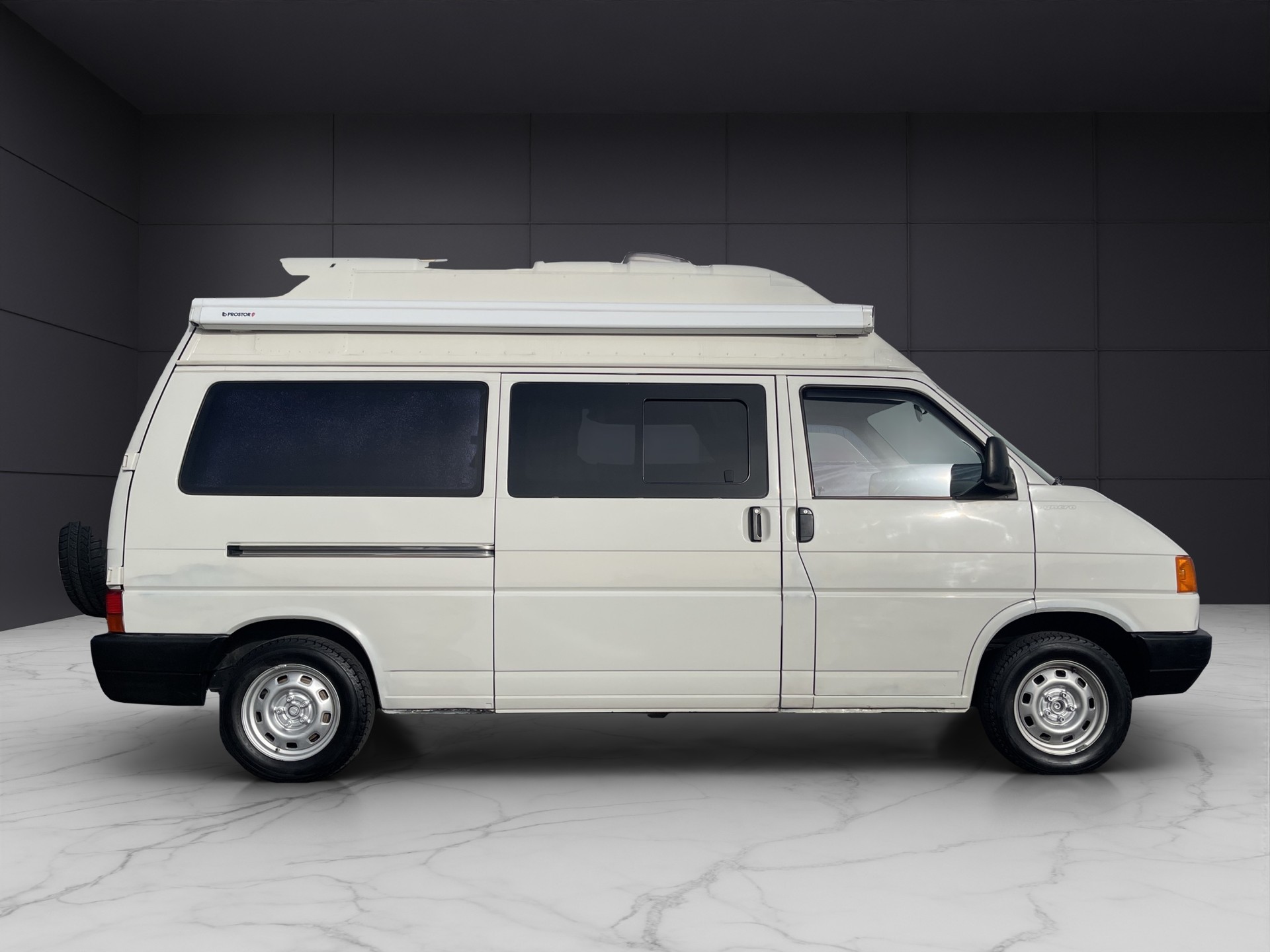 VW Syncro-showroom-element-1