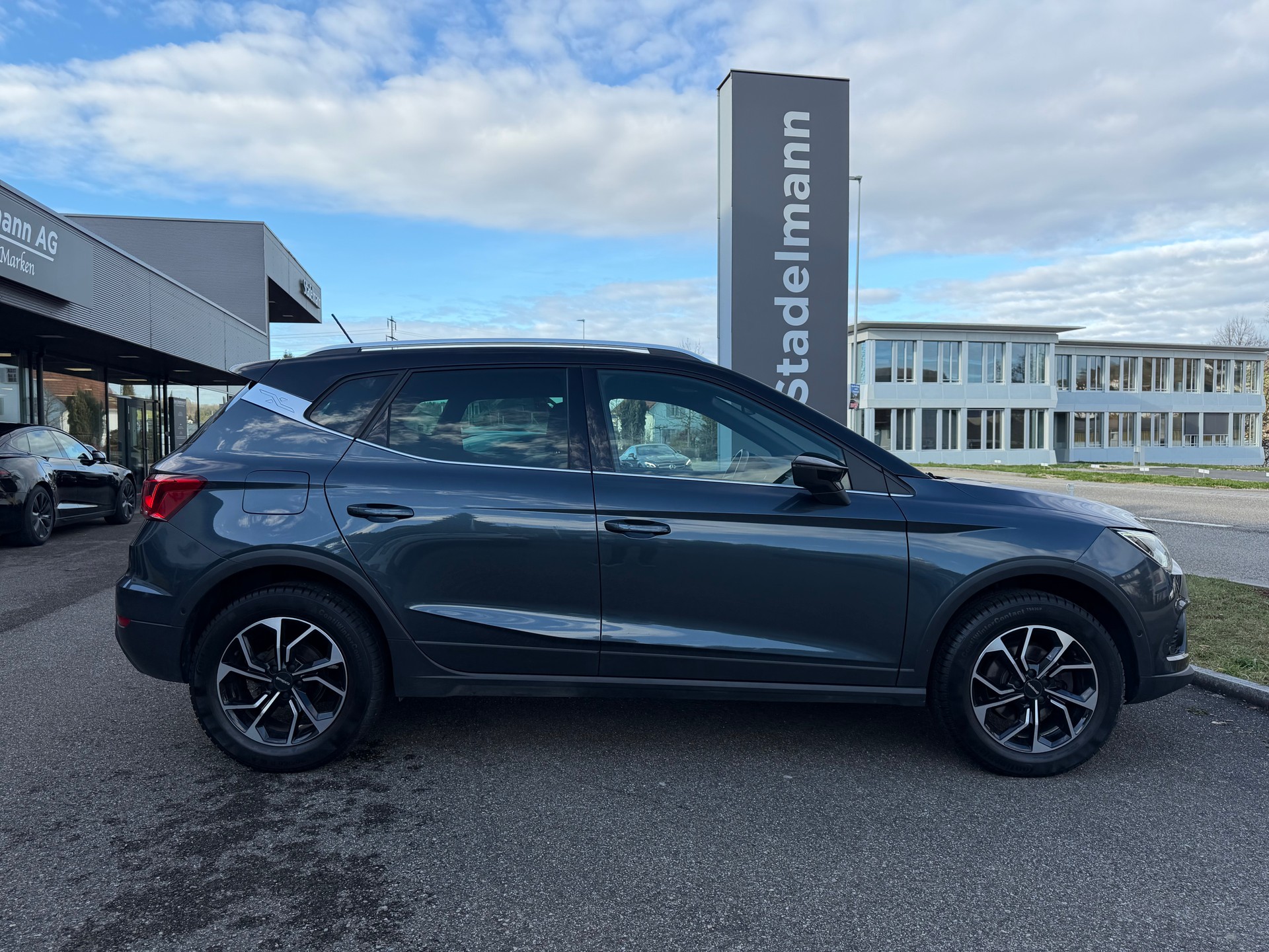 SEAT Arona 1.0 TSI 110 FR DSG-showroom-element-2