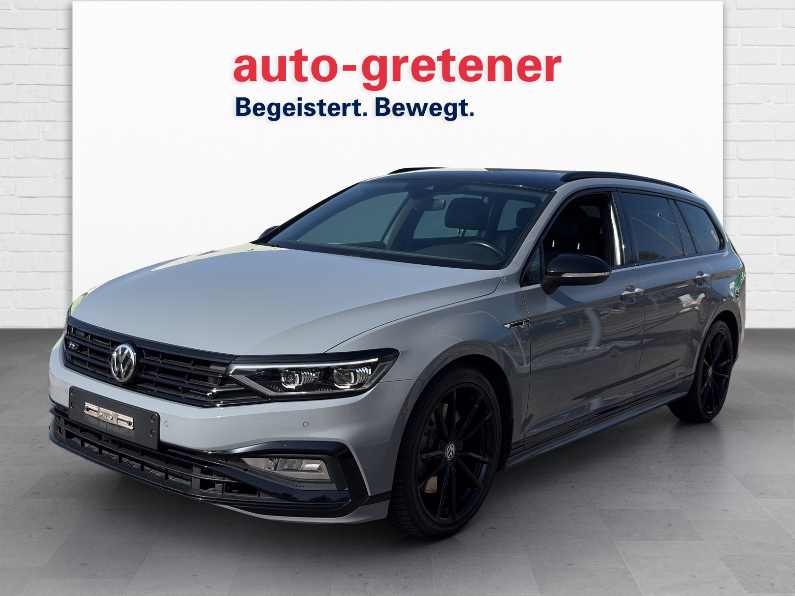 VW Passat Variant 2.0 TSI R-Line Design DSG 4m-image-0