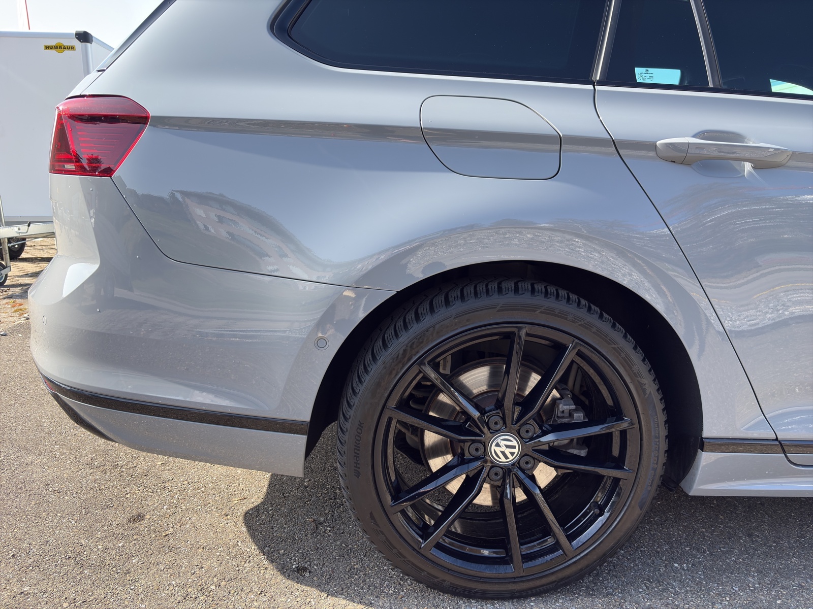 VW Passat Variant 2.0 TSI R-Line Design DSG 4m-image-15