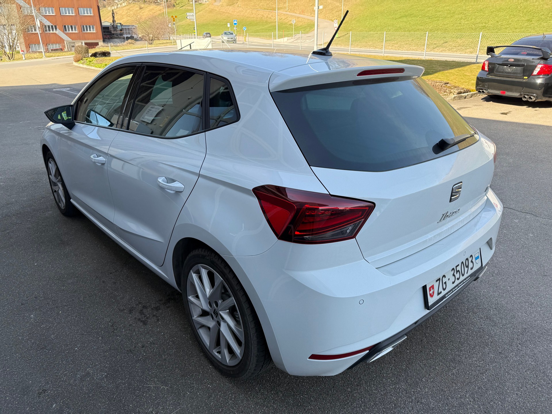 SEAT Ibiza 1.0 EcoTSI Hola FR DSG-image-3