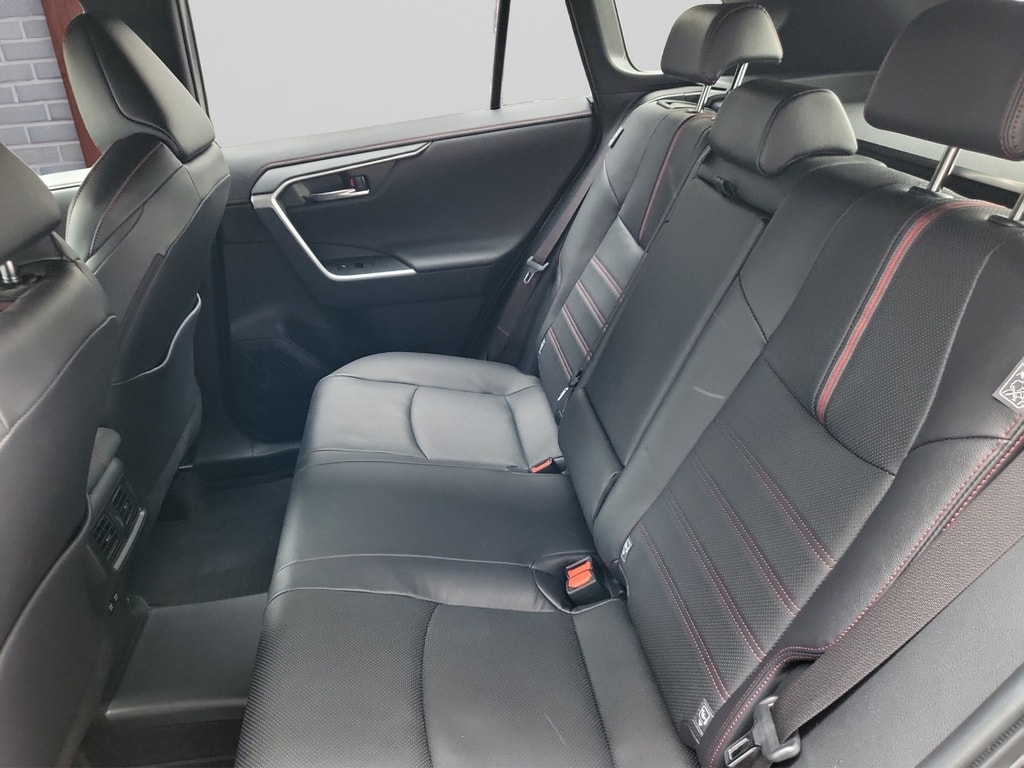 TOYOTA RAV-4 2.5 PHEV Platinum e-CVT 4WD-image-10