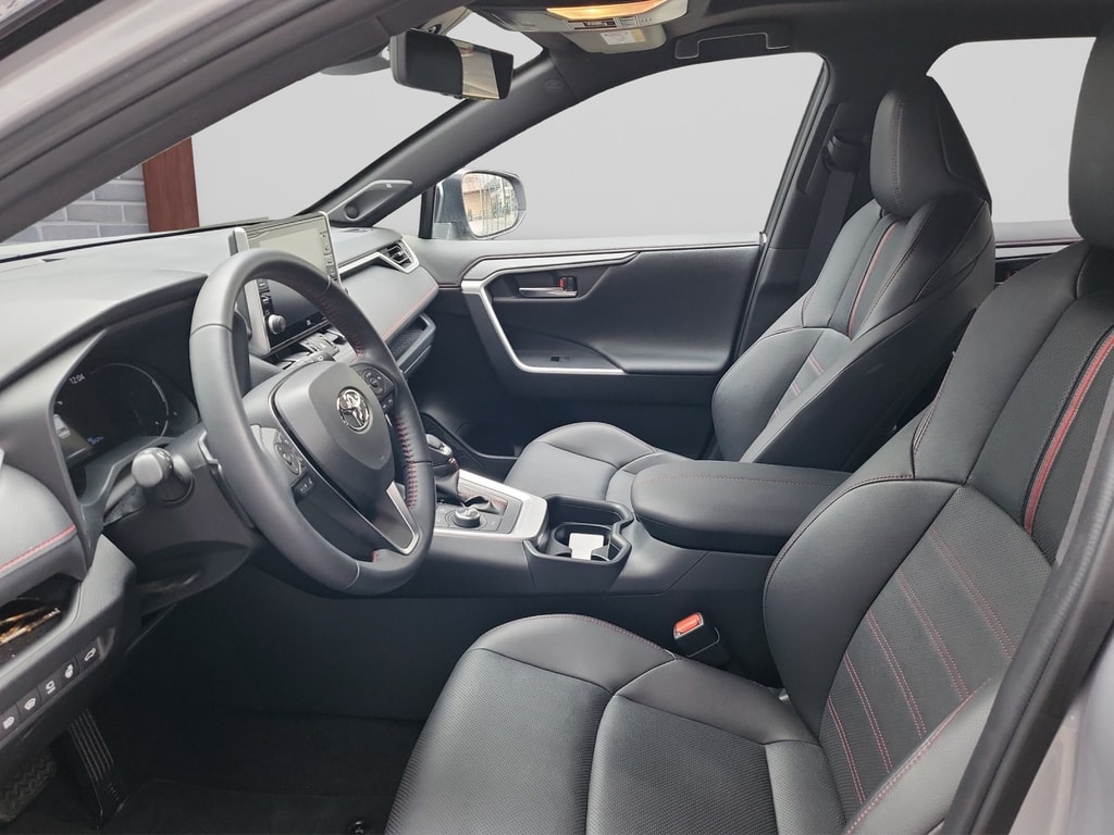 TOYOTA RAV-4 2.5 PHEV Platinum e-CVT 4WD-image-8