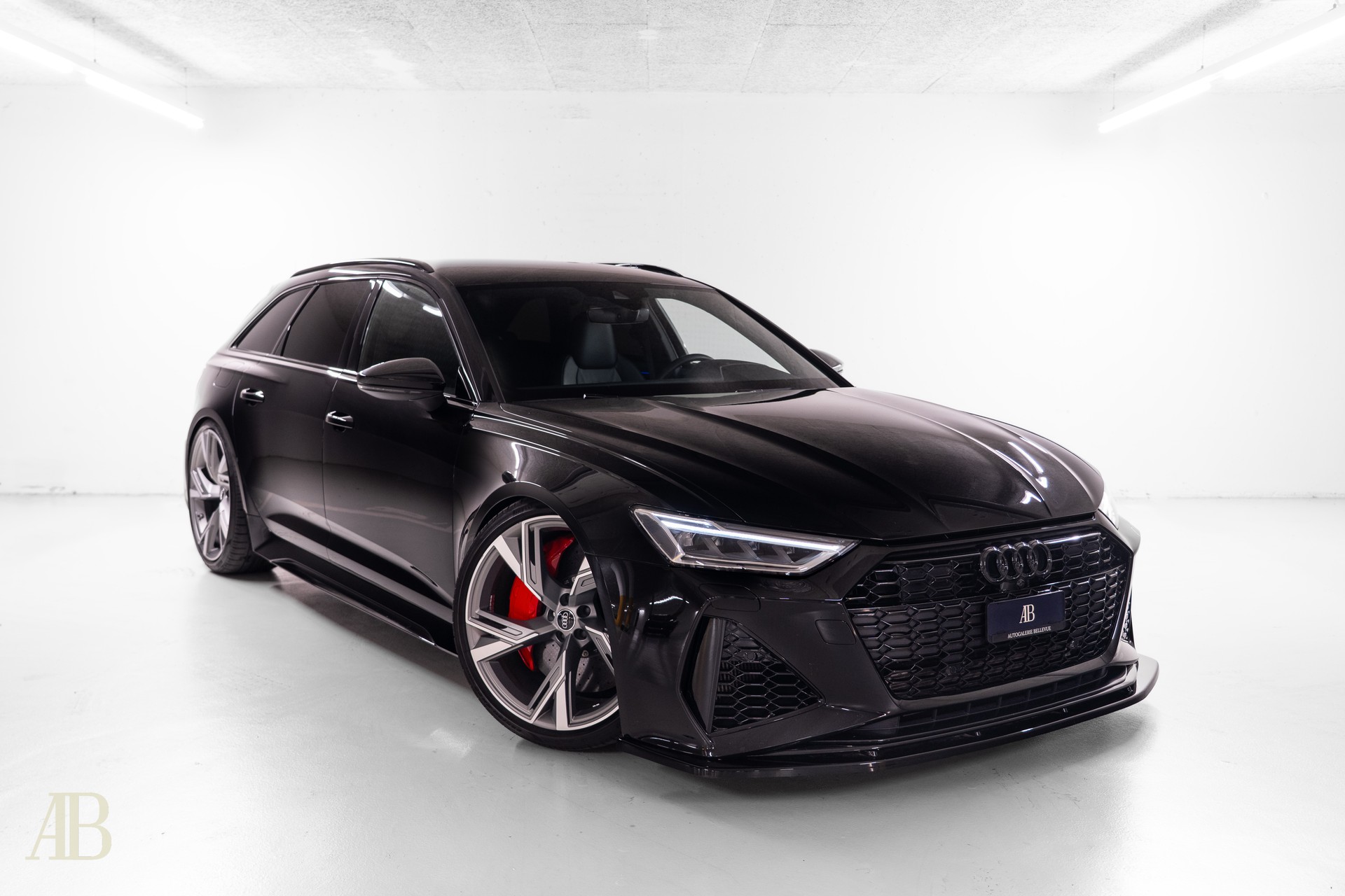 AUDI RS6 Avant 4.0 V8 TFSI quattro T-Tronic - Ab Service