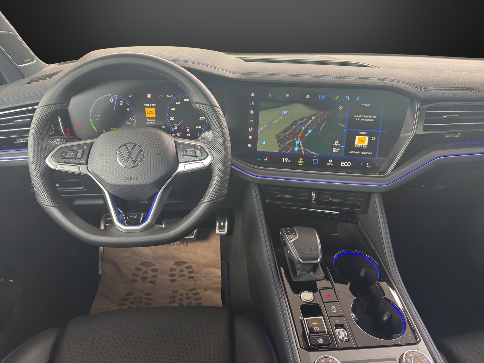 VW Touareg 3.0 TSI eHybrid R Final Edition Tiptronic-image-9