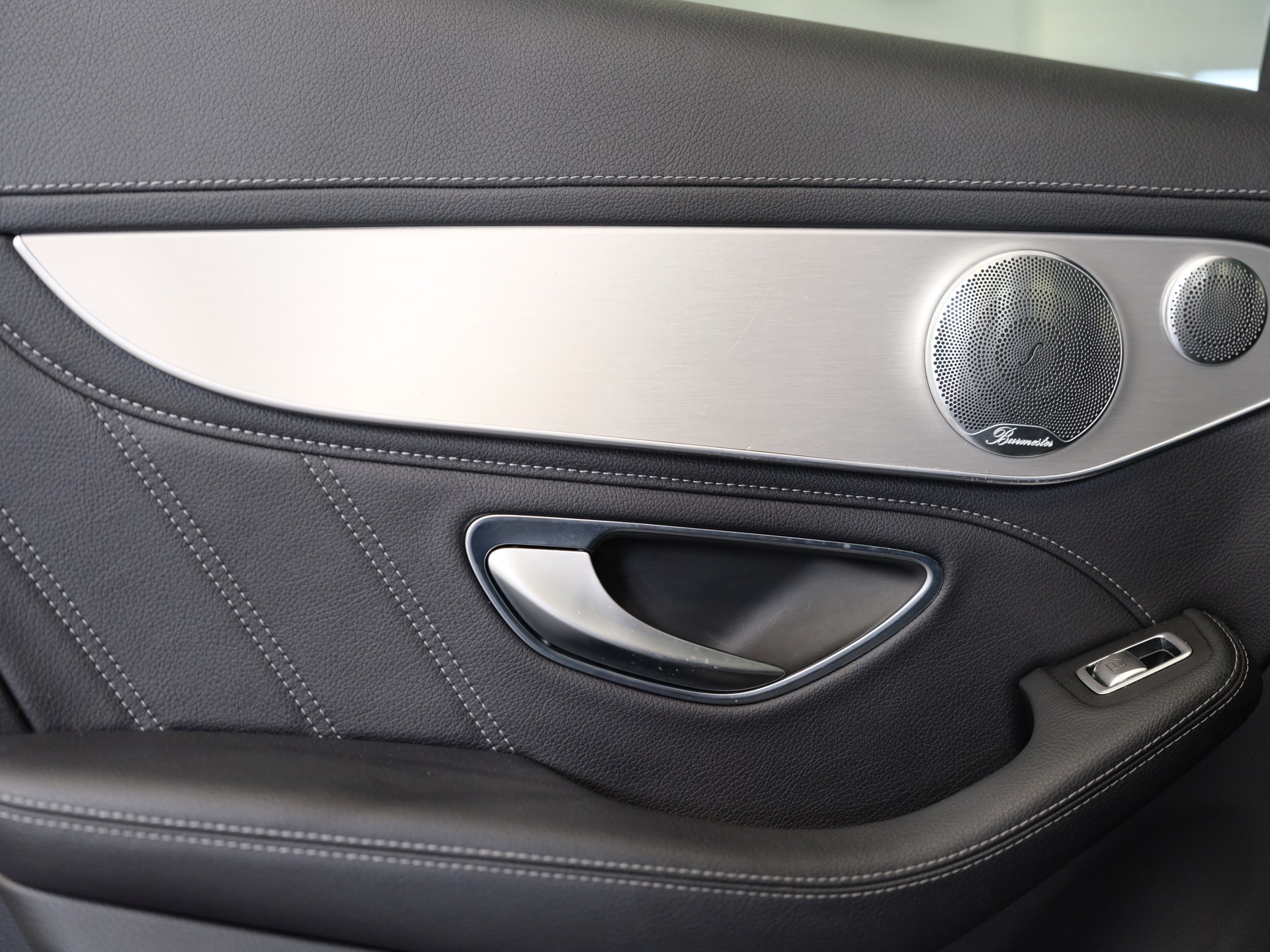 MERCEDES-BENZ C 63 AMG Speedshift *AMG Abgasanlage* *Panorama* *Burmester Soundsystem*-image-28
