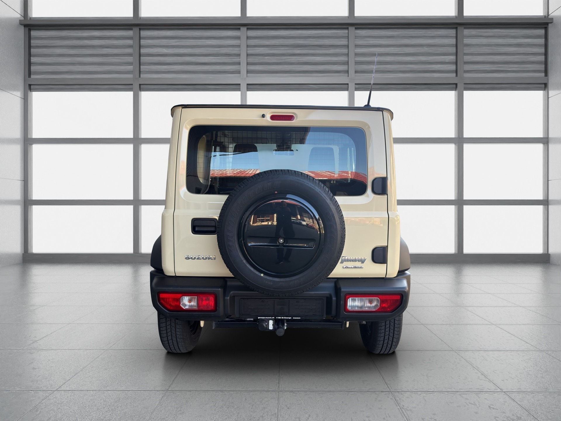 SUZUKI Jimny 1.5 Compact+ 4x4-image-3