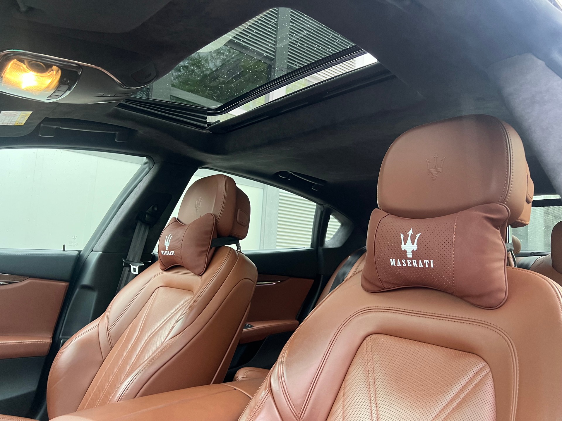 MASERATI Quattroporte 3.8 V8 DI Biturbo GTS Automatica-image-14