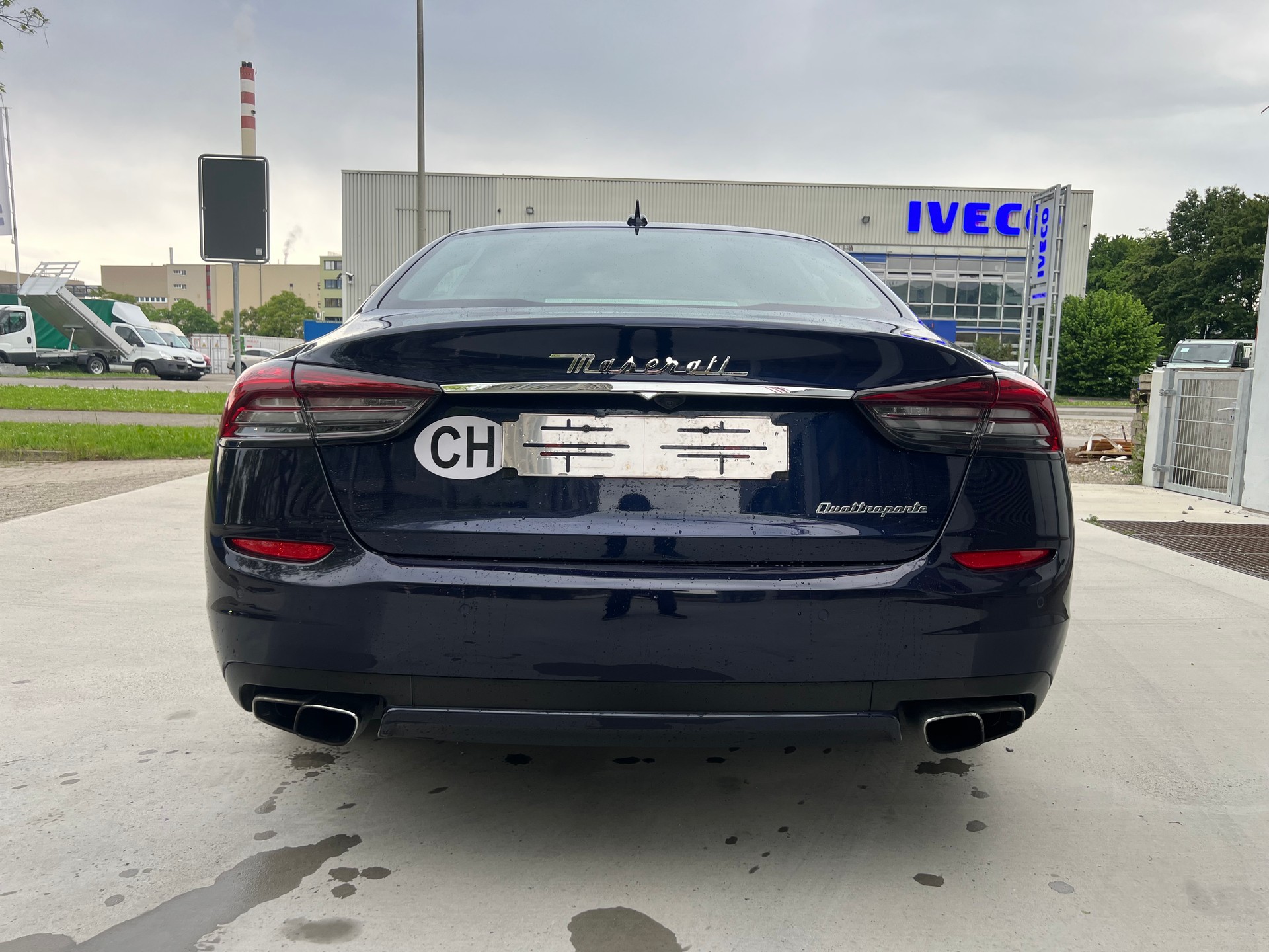 MASERATI Quattroporte 3.8 V8 DI Biturbo GTS Automatica-image-3