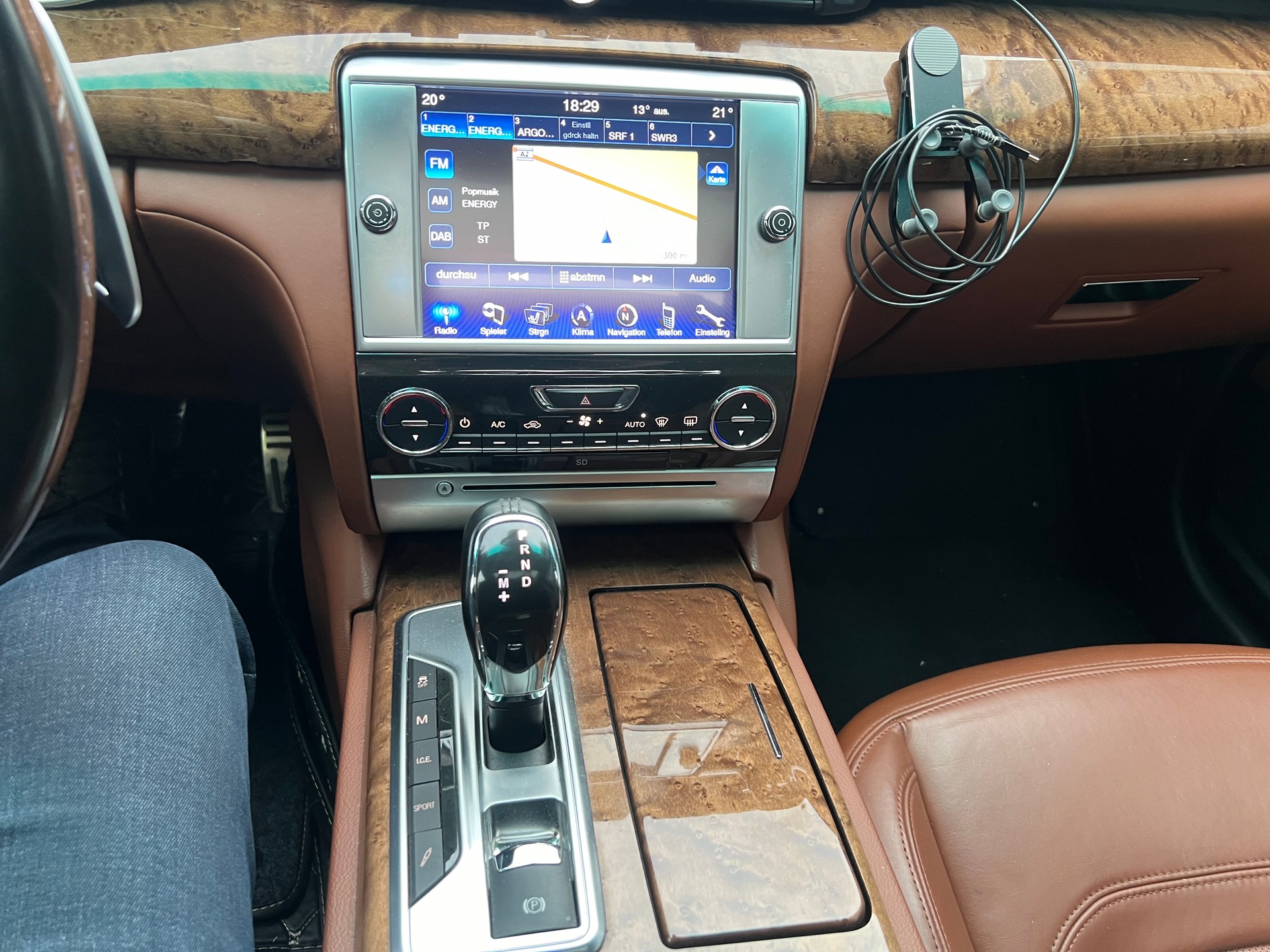 MASERATI Quattroporte 3.8 V8 DI Biturbo GTS Automatica-image-16