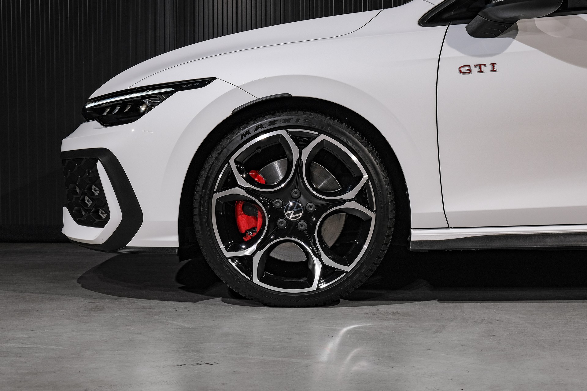 VW Golf 2.0 TSI GTI DSG LEDERPAKET-image-28