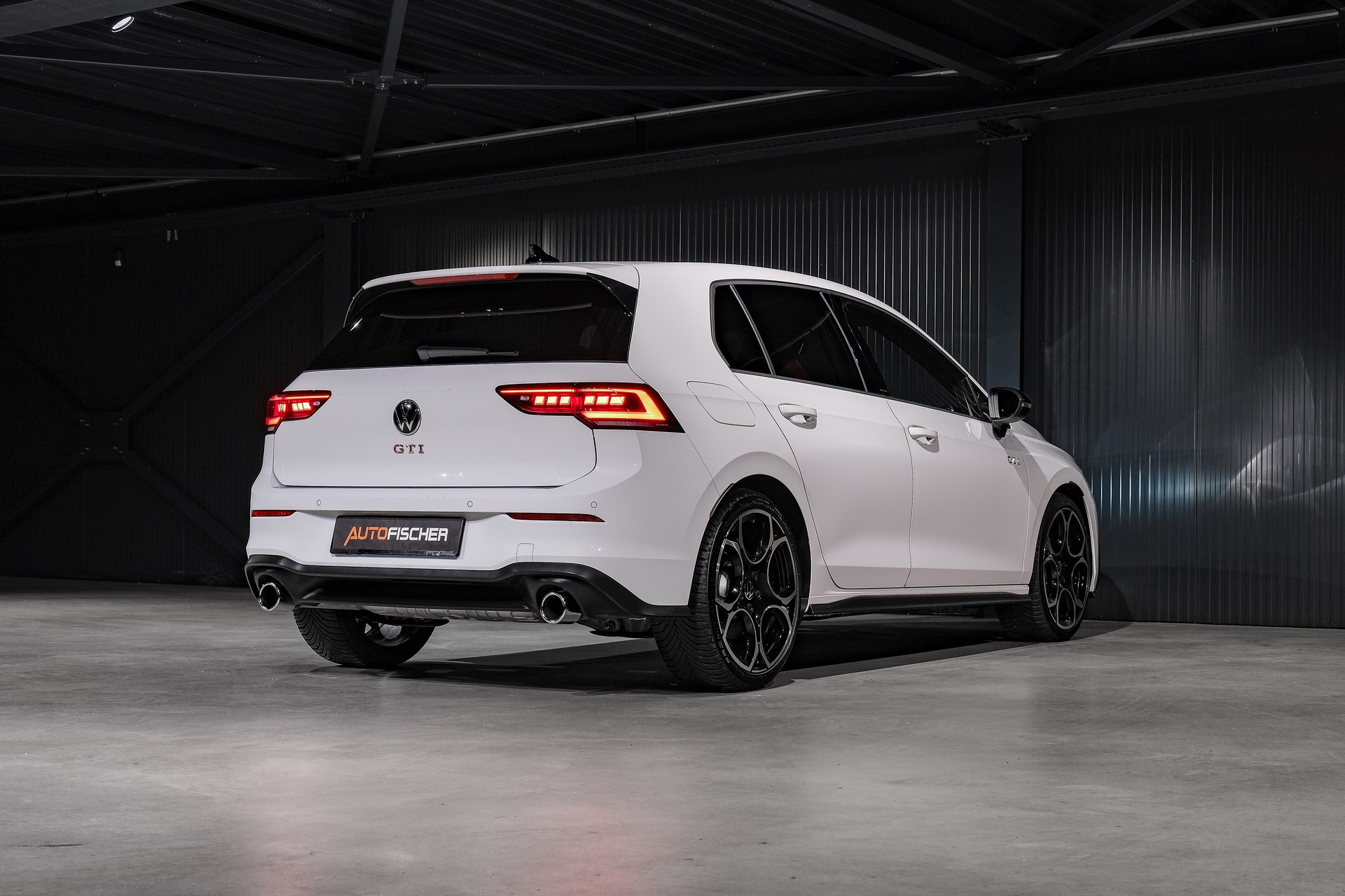 VW Golf 2.0 TSI GTI DSG LEDERPAKET-image-6