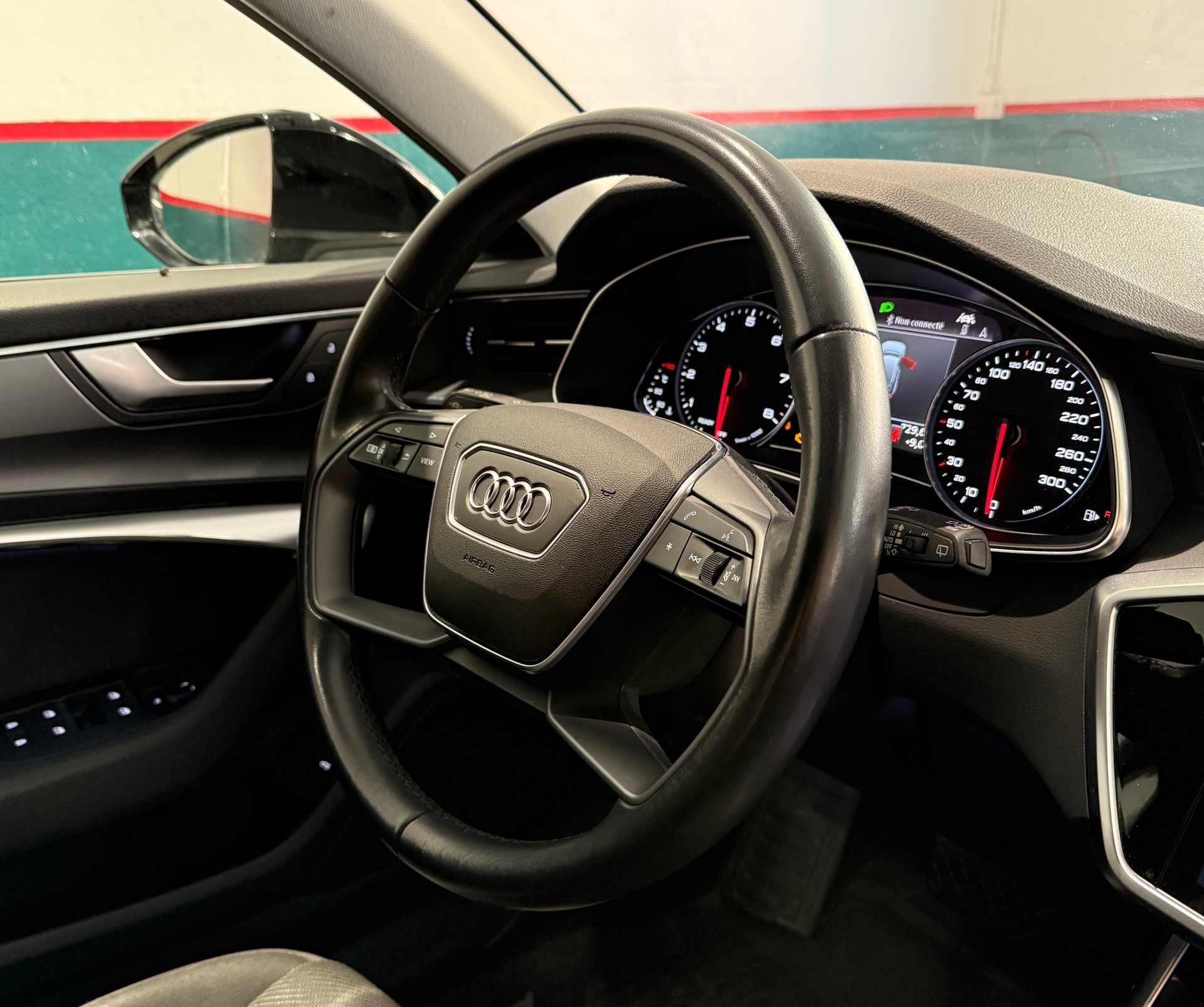 AUDI A6 Avant 45 TFSI quattro S-tronic-image-12