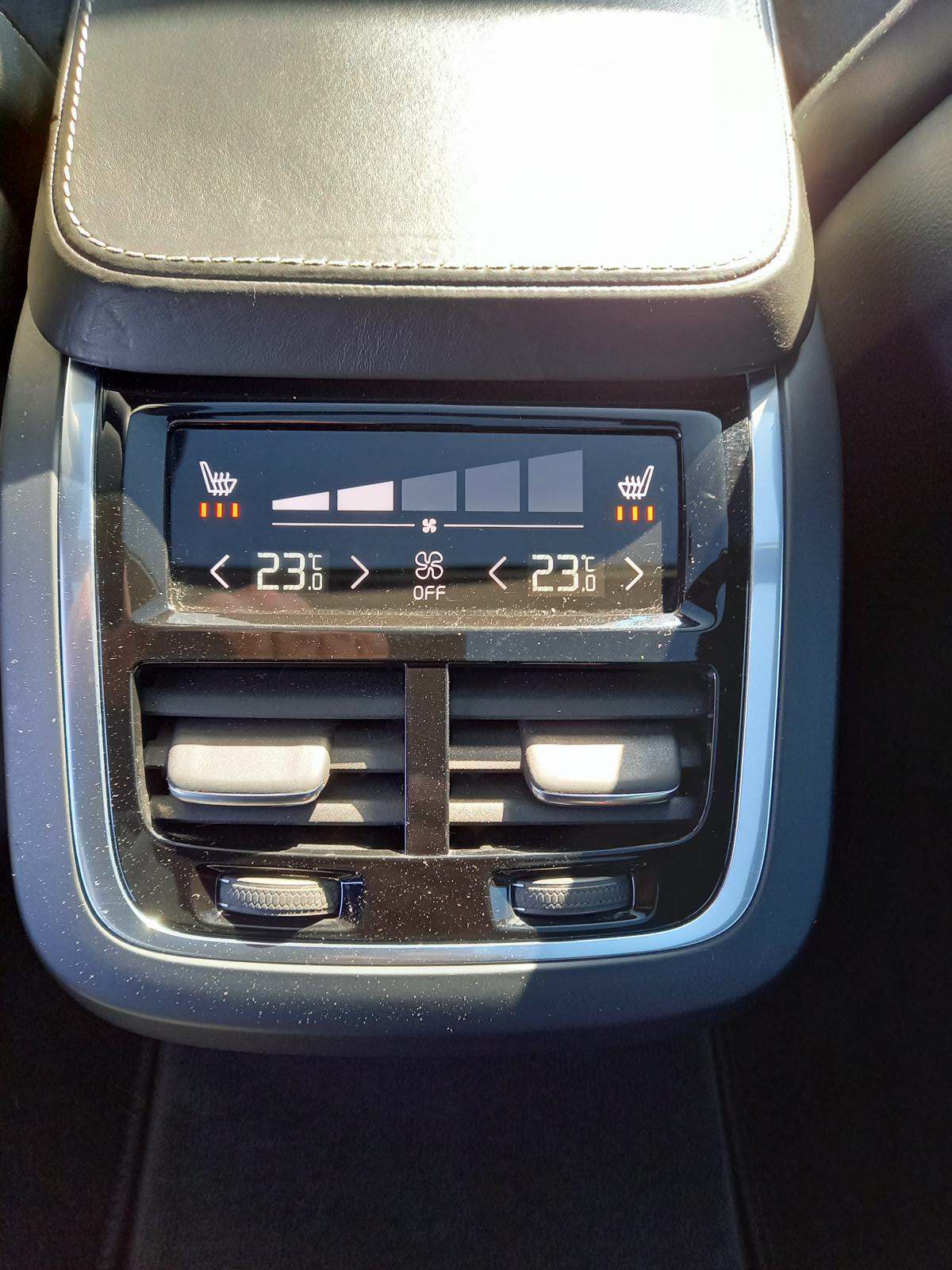VOLVO V90 T6 AWD R-Design Geartronic-image-18