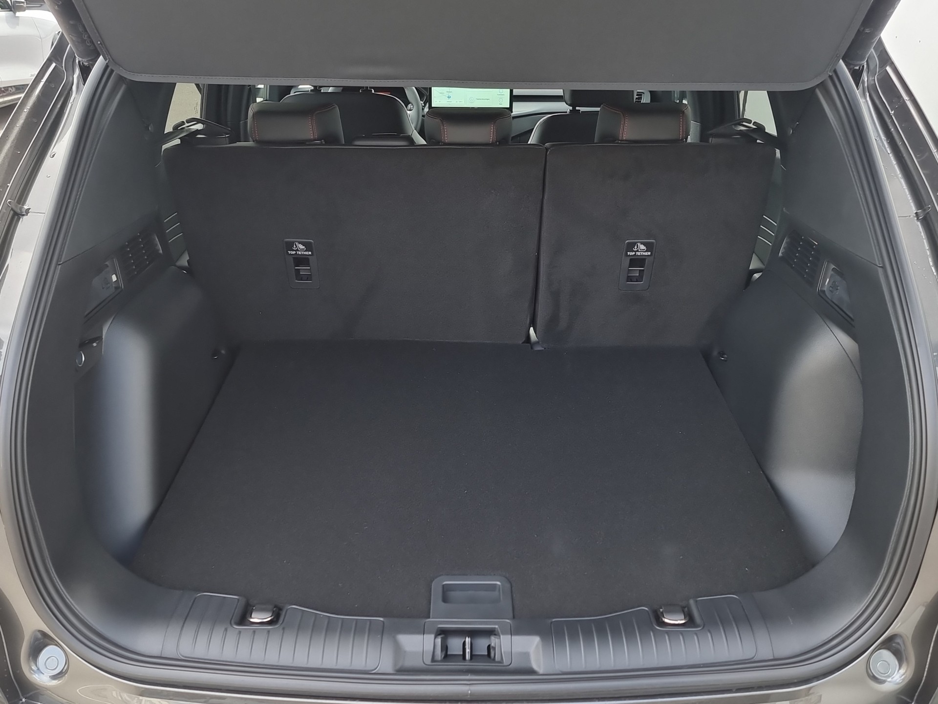 FORD Kuga 2.5 Hybrid ST-Line X 4x4-image-15