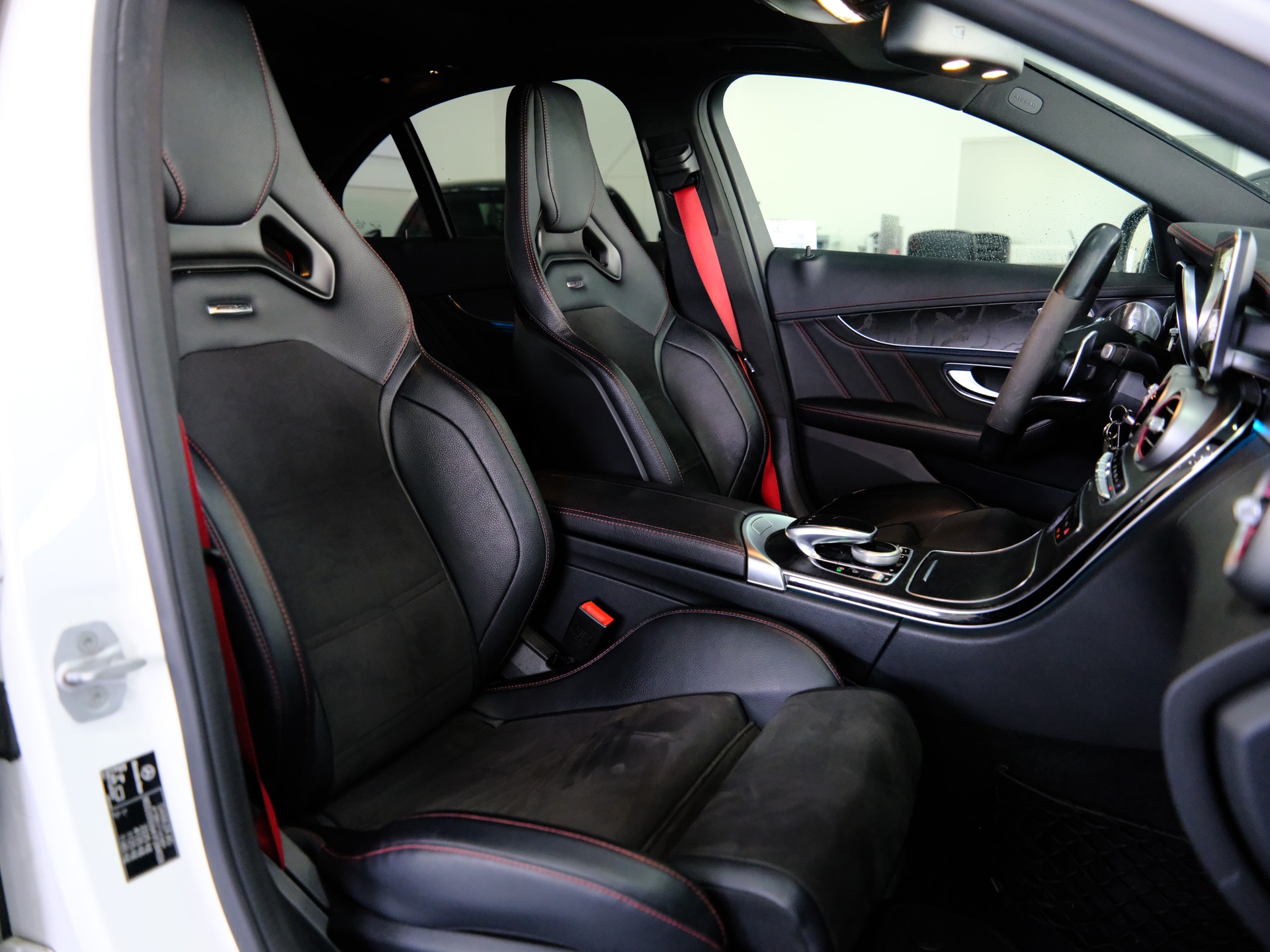 MERCEDES-BENZ C 450 AMG 4Matic 7G-Tronic-image-13