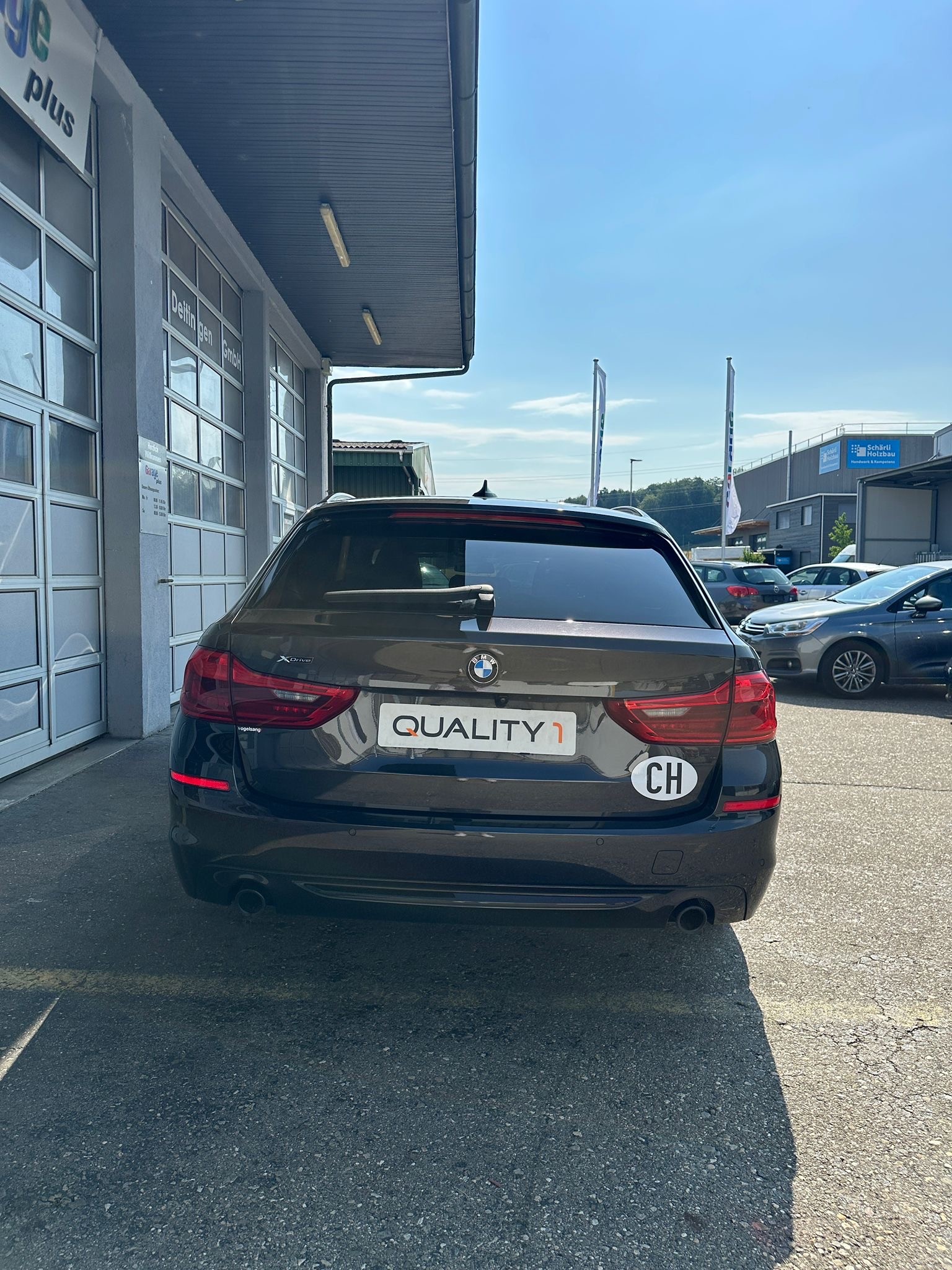 BMW 530d xDrive Touring Sport Line Steptronic-image-2