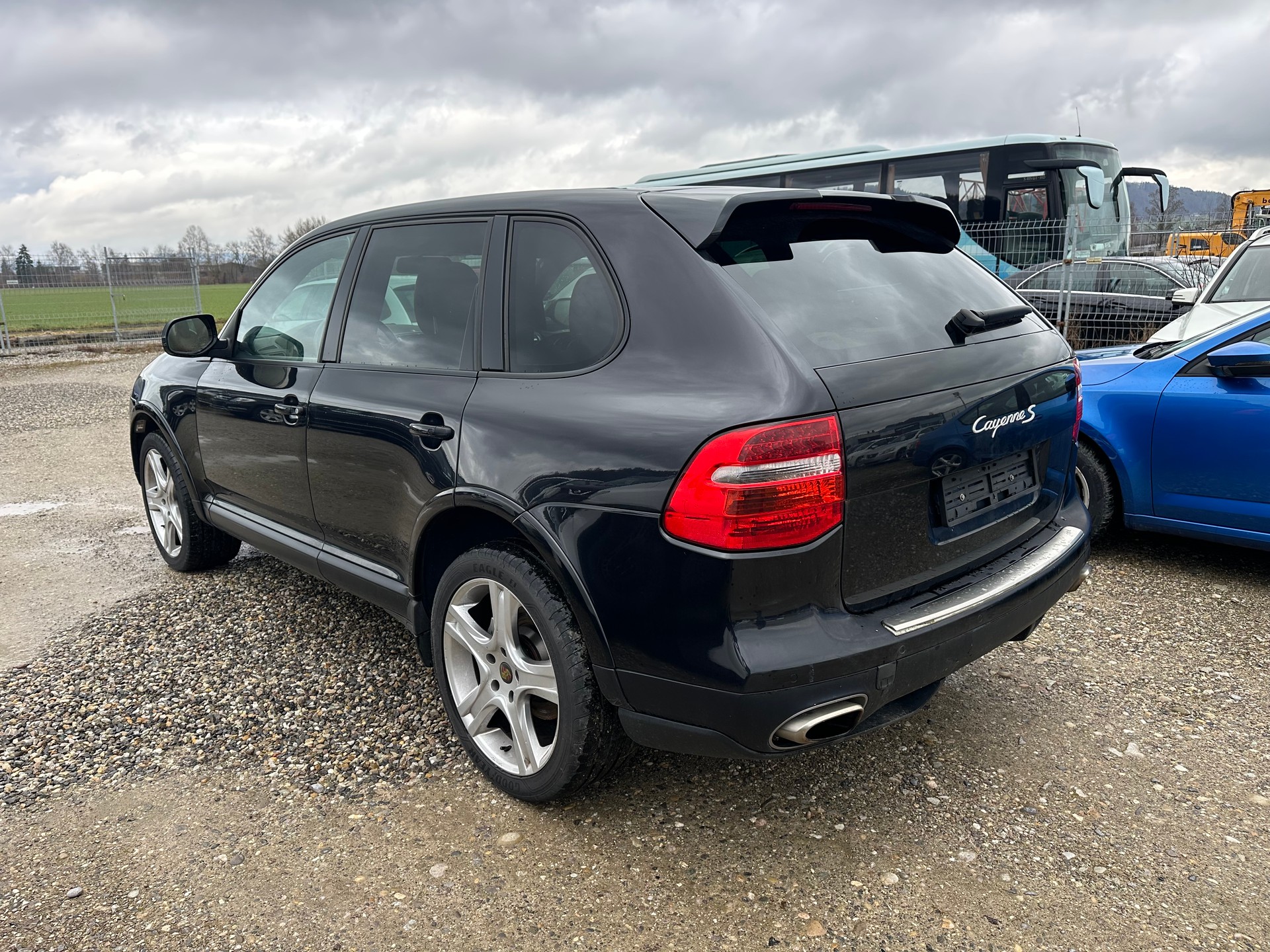 PORSCHE Cayenne S-image-5