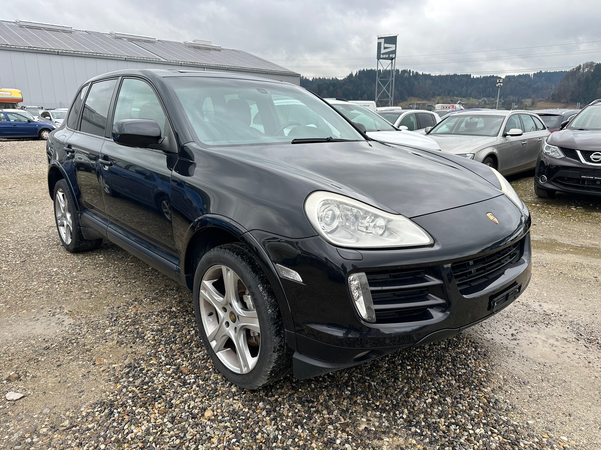PORSCHE Cayenne S-image-2