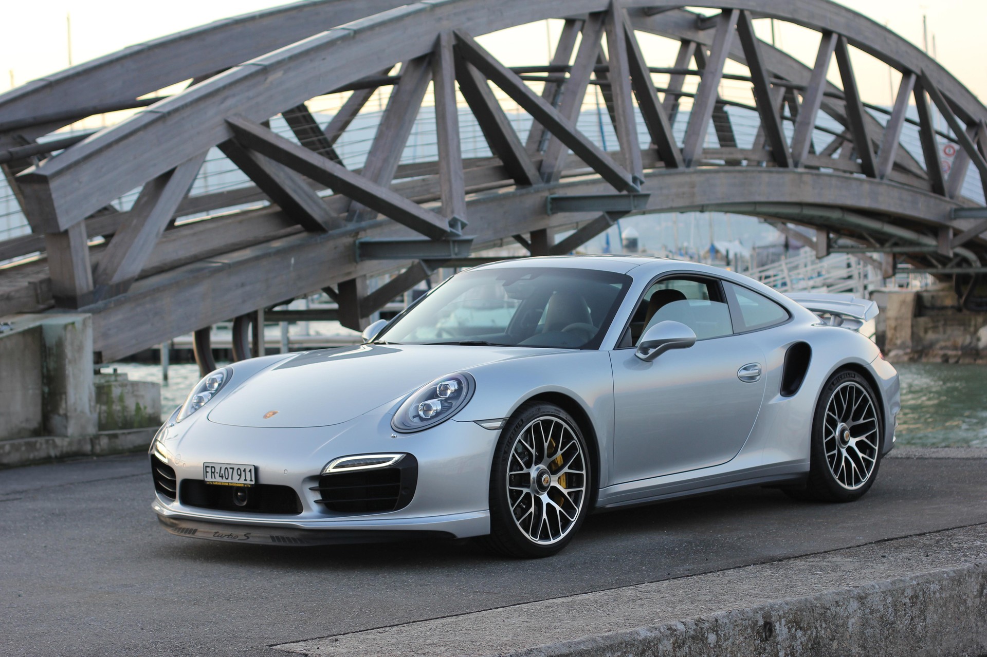 PORSCHE 911 Turbo S PDK