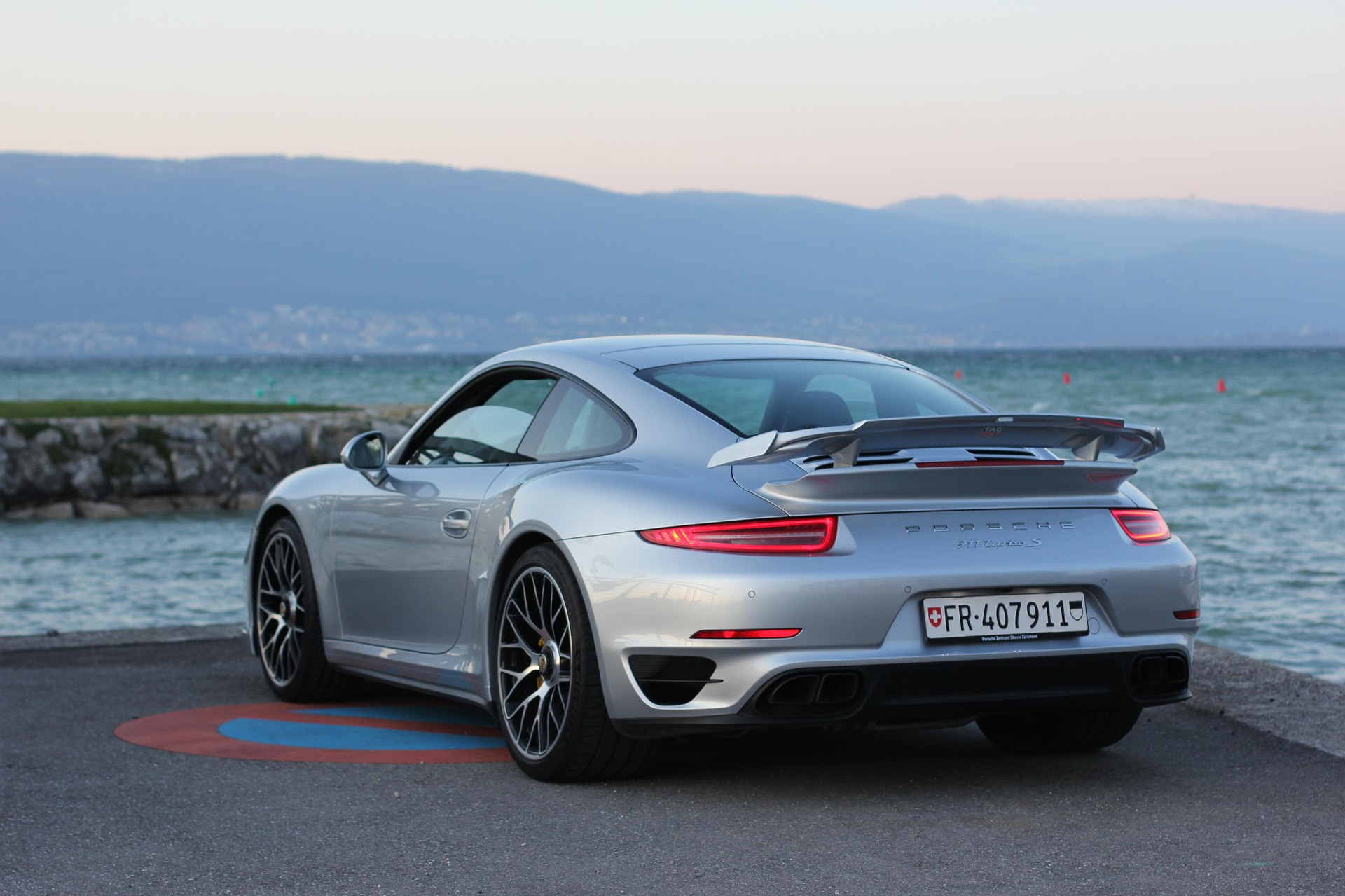 PORSCHE 911 Turbo S PDK-image-9