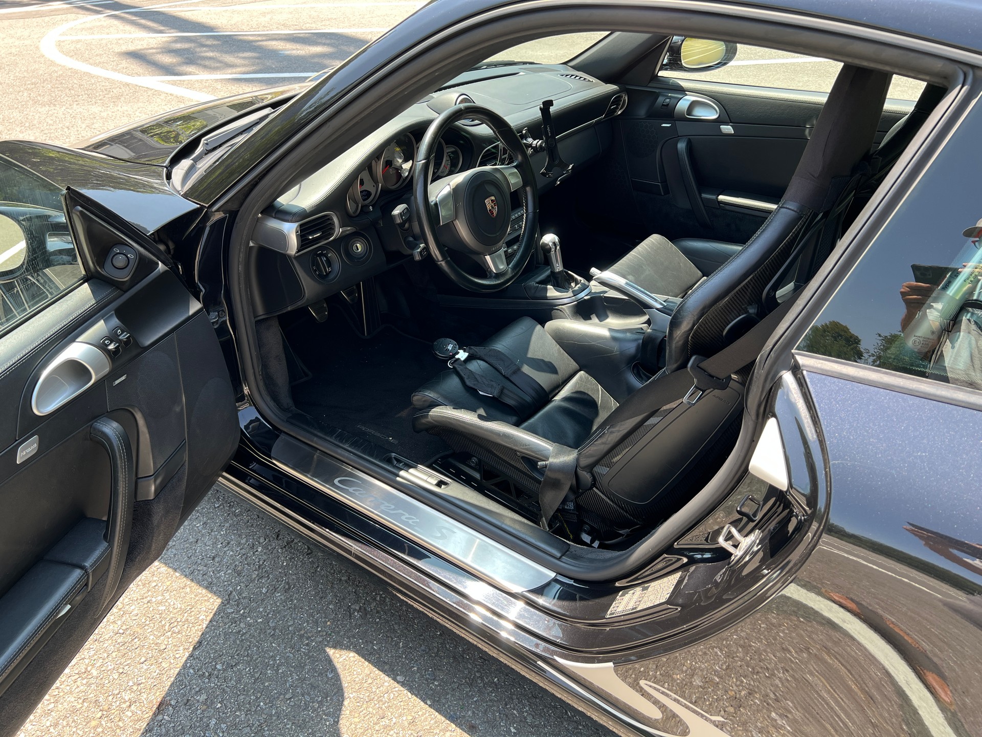 PORSCHE 911 Carrera S (997.1)-image-9