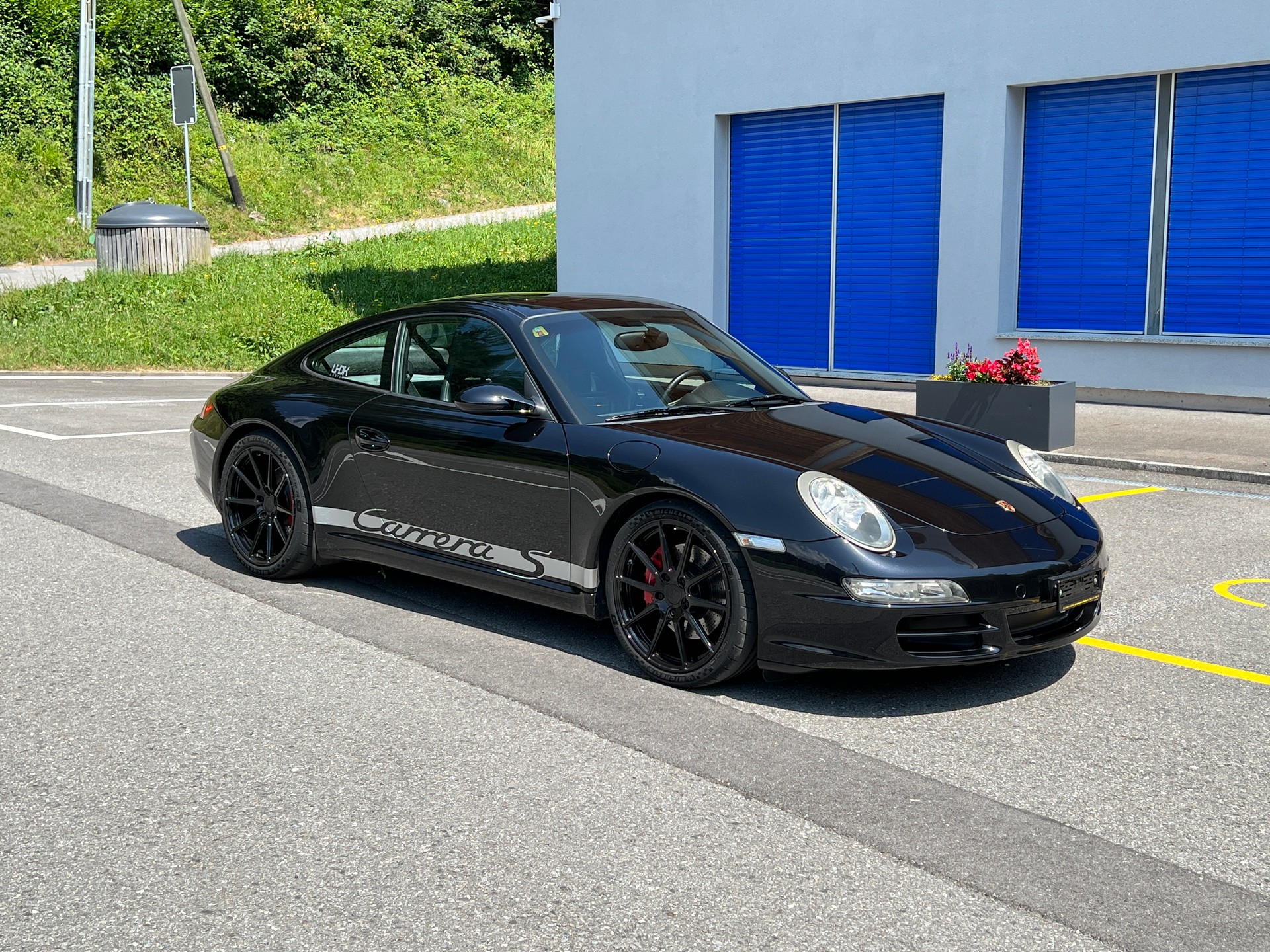 PORSCHE 911 Carrera S (997.1)-image-1