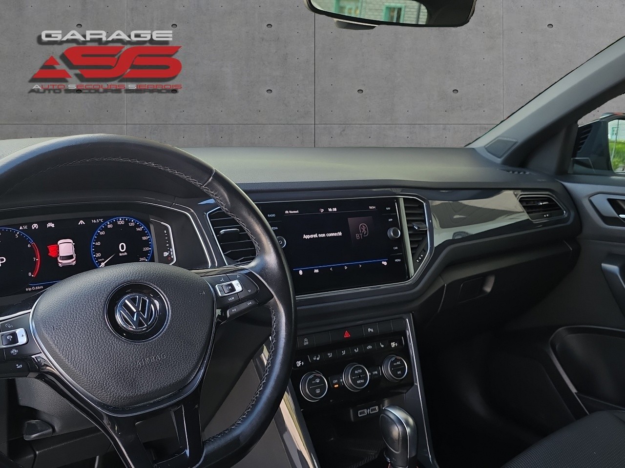 VW T-Roc 2.0 TSI Sport DSG 4Motion-image-13