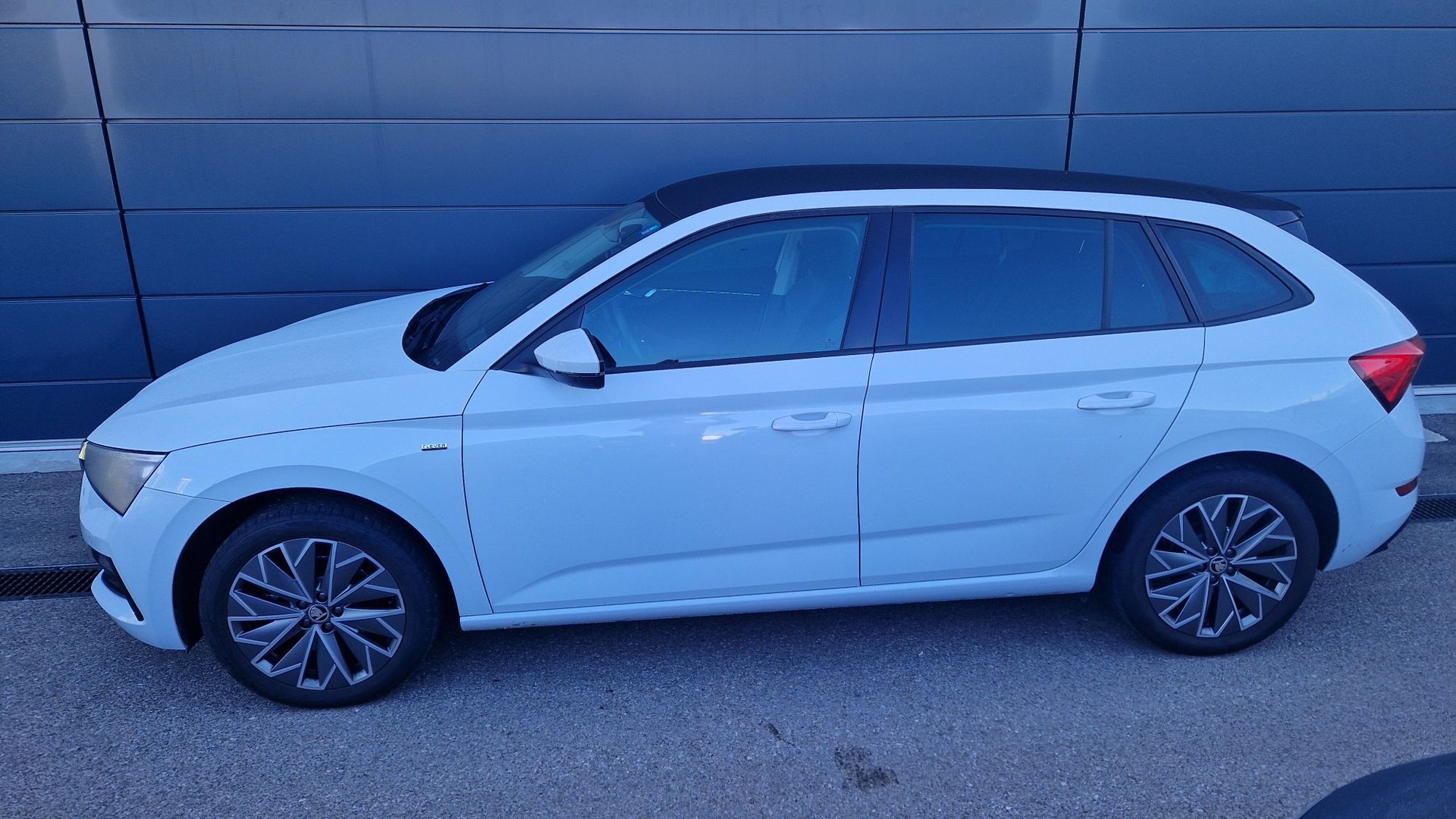 SKODA Scala 1.0 TSI Ambition DSG-image-4