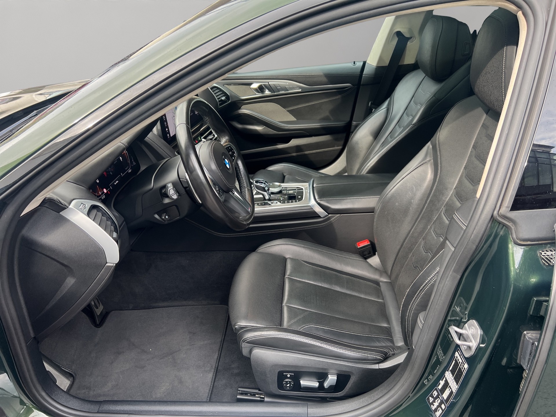 BMW 840d xDrive 48V Steptronic-image-10