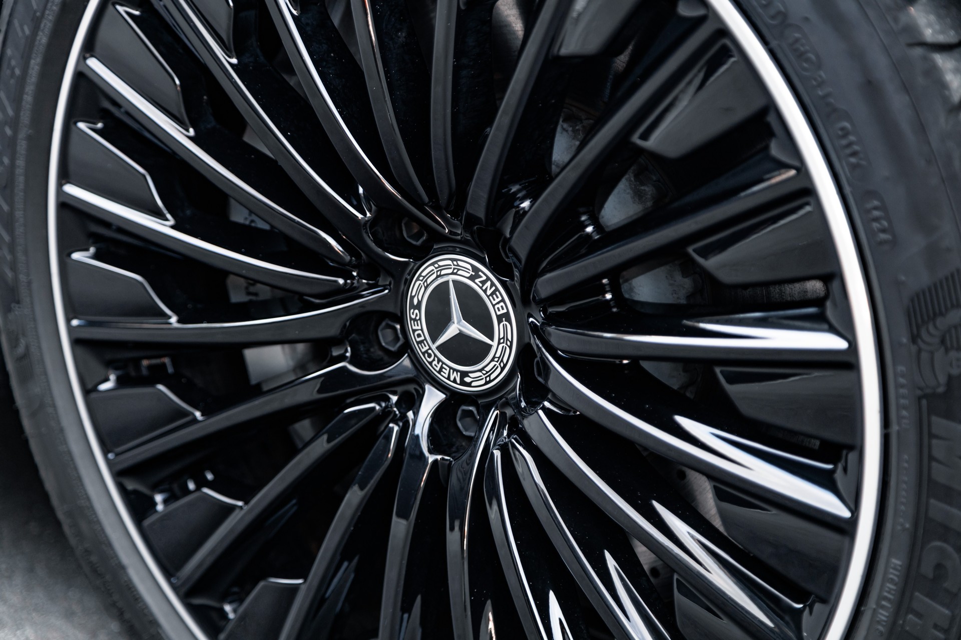 MERCEDES-BENZ E 450 T 9G-Tronic 4Matic-image-11